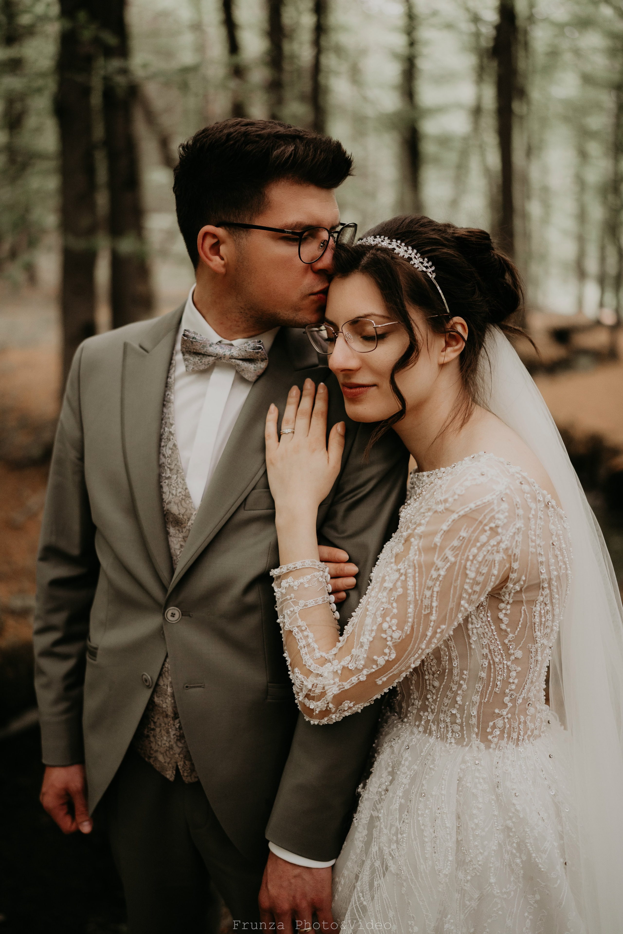 Diana & Cristian / Trash the dress. Foto / Video nunta Deva, Hunedoara