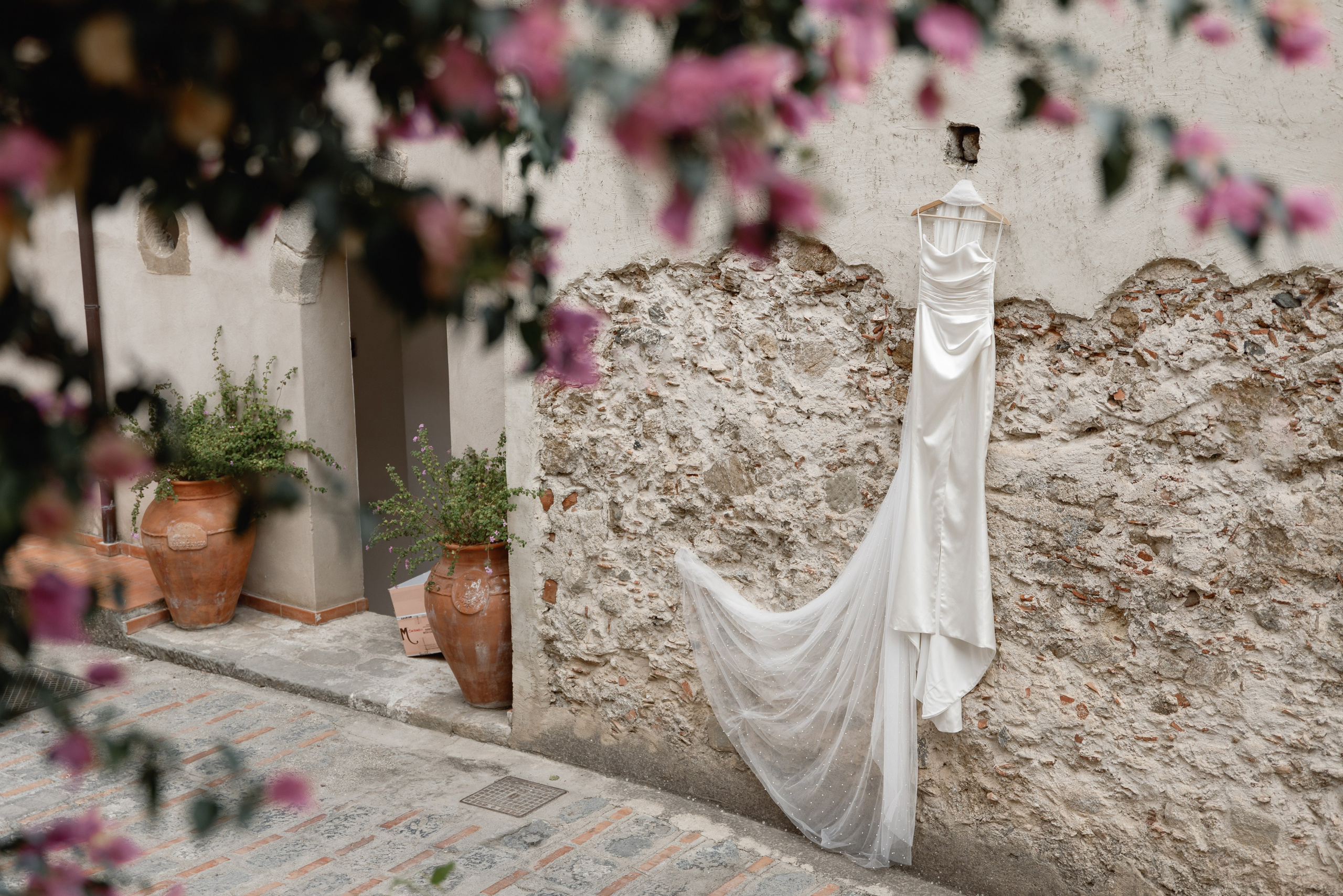 Wedding Photographer Rome Tuscany Como Sicily Puglia Amalfy Italy- Oksana Savenchuk