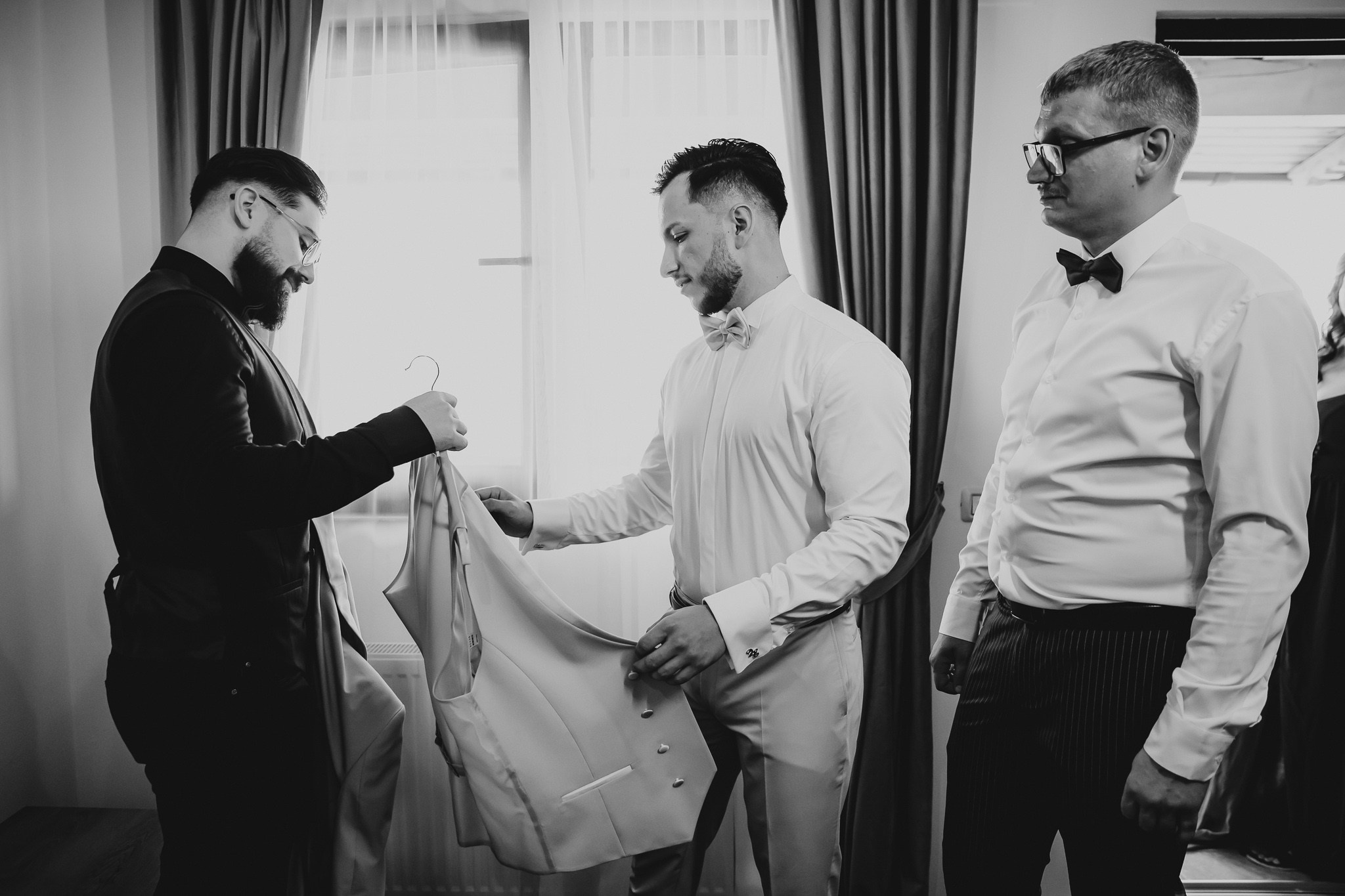 Ioana & Ionuț | Nuntă de poveste la Păstrăvăria Poiana din Mălini județul Suceava. Servicii foto-video profesionale, pentru momente de neuitat