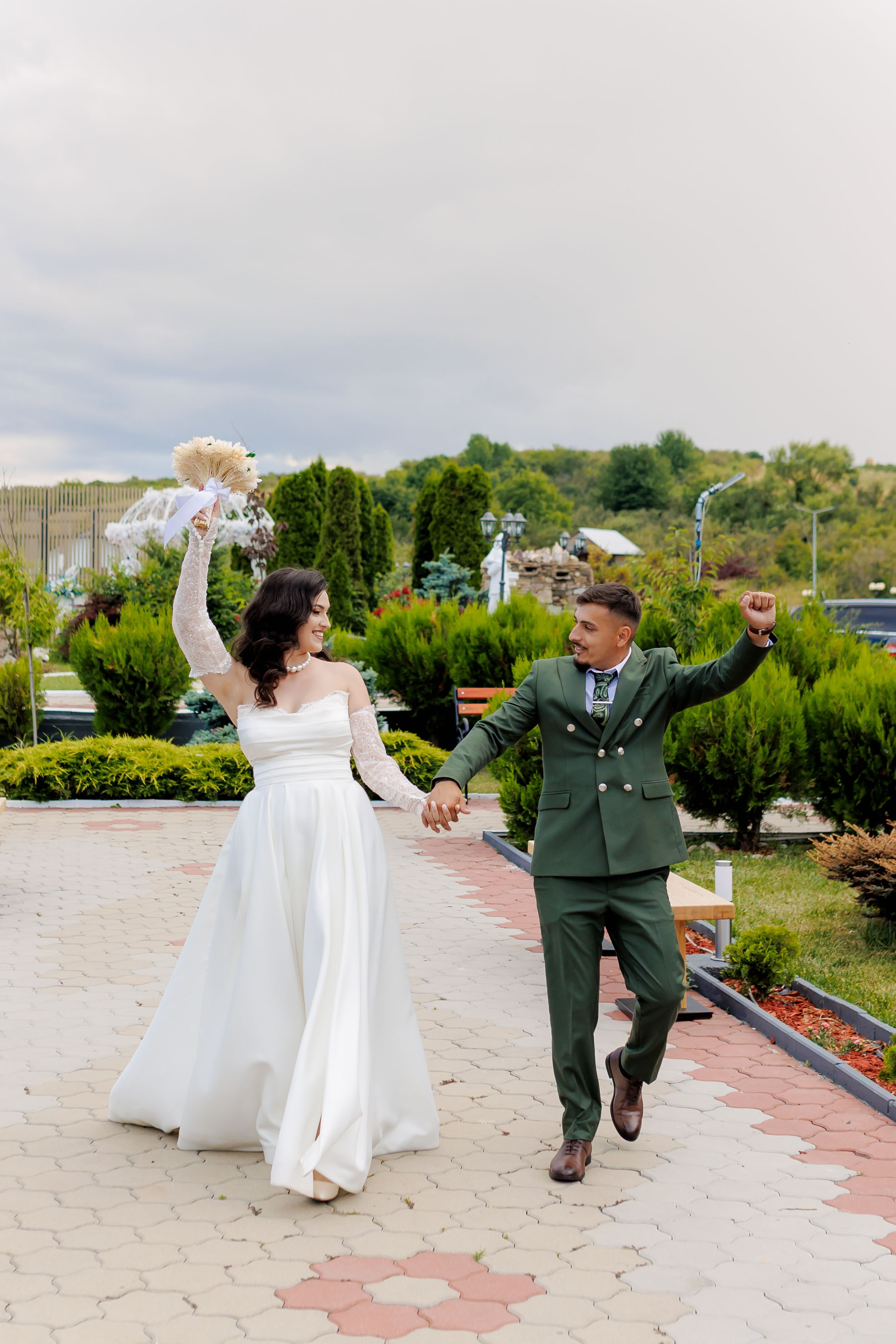 Nunta Nicoleta & Răzvan | Fotografie & Videografie Profesională. Servicii foto-video profesionale, pentru momente de neuitat