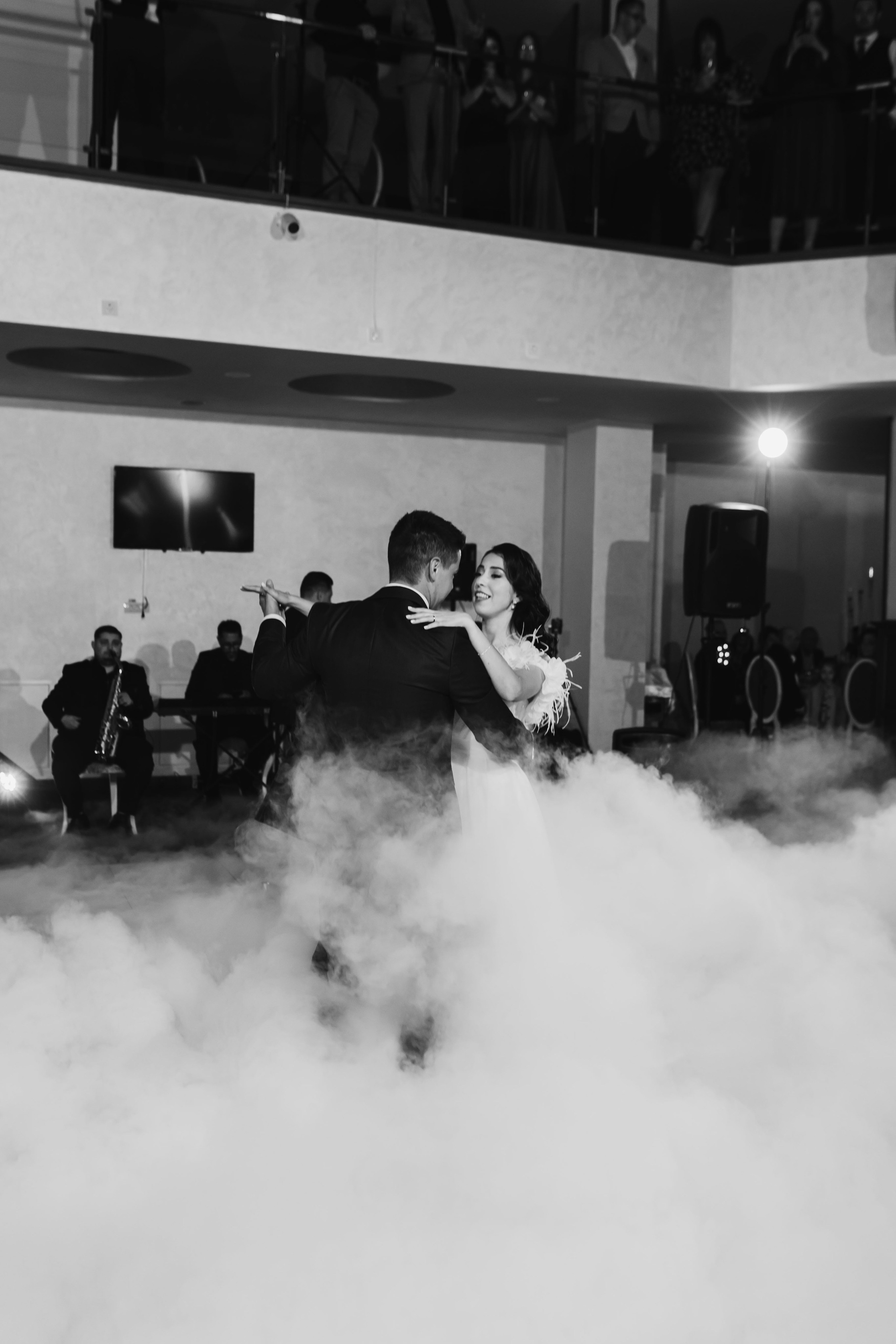 Loredana & Emilian – Ziua Nunții | Videografie - fotografie Botez Suceava, Iași, Botoșani. Servicii foto-video profesionale, pentru momente de neuitat