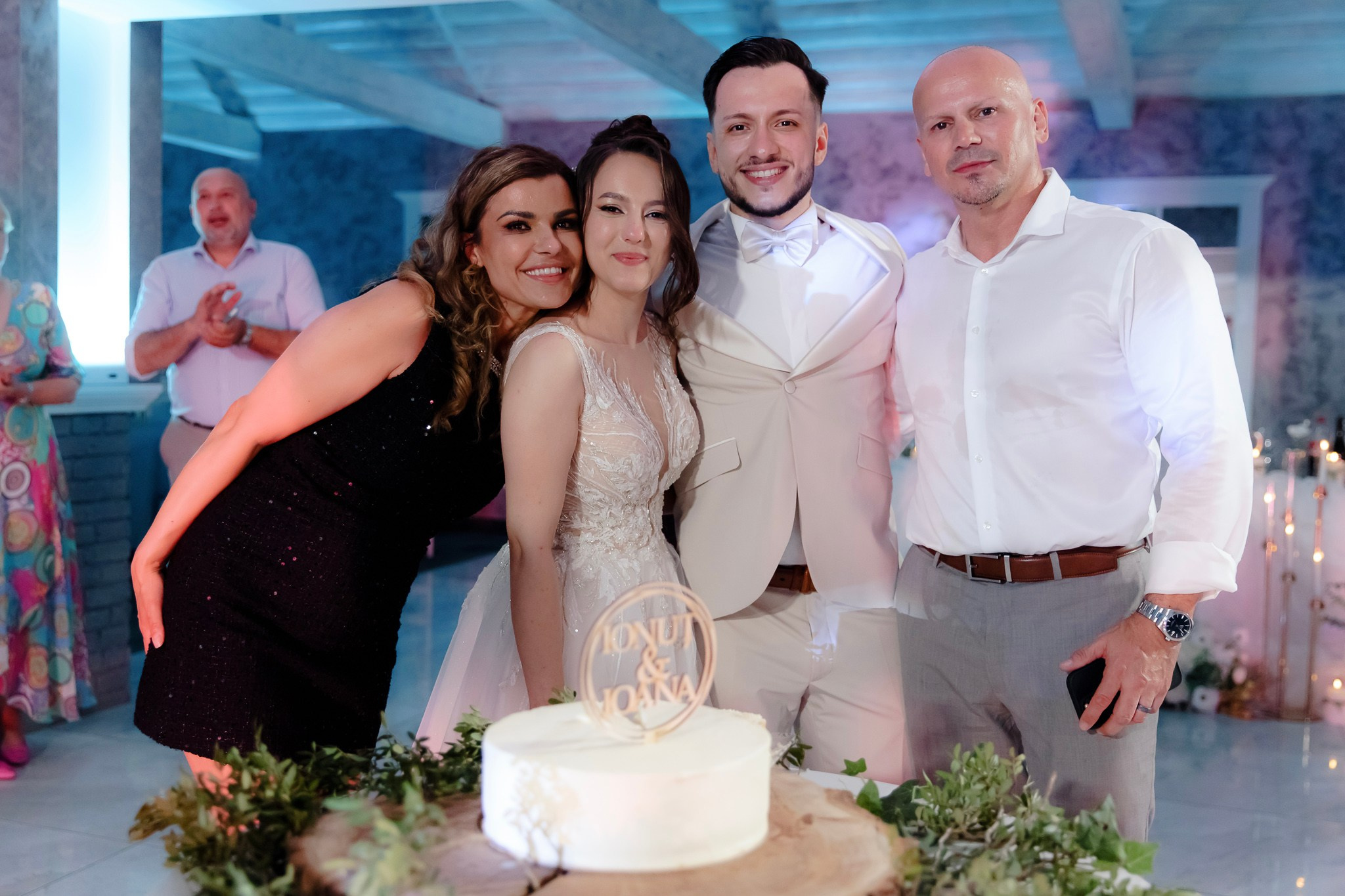 Ioana & Ionuț | Nuntă de poveste la Păstrăvăria Poiana din Mălini județul Suceava. Servicii foto-video profesionale, pentru momente de neuitat