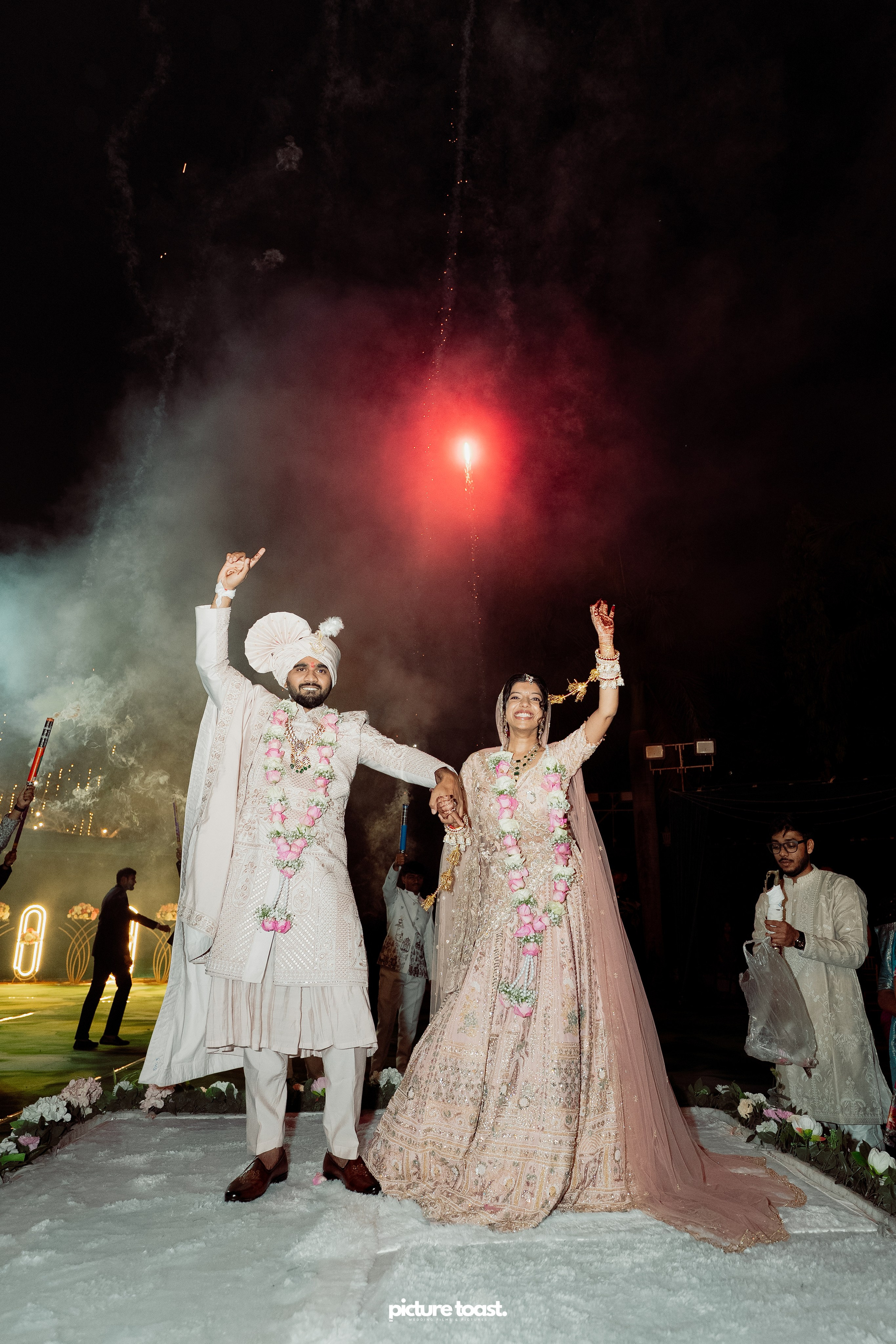 Gujarathi Wedding! Ft. Sahil & Thanima. Fine art Wedding Photographers in India & Canada