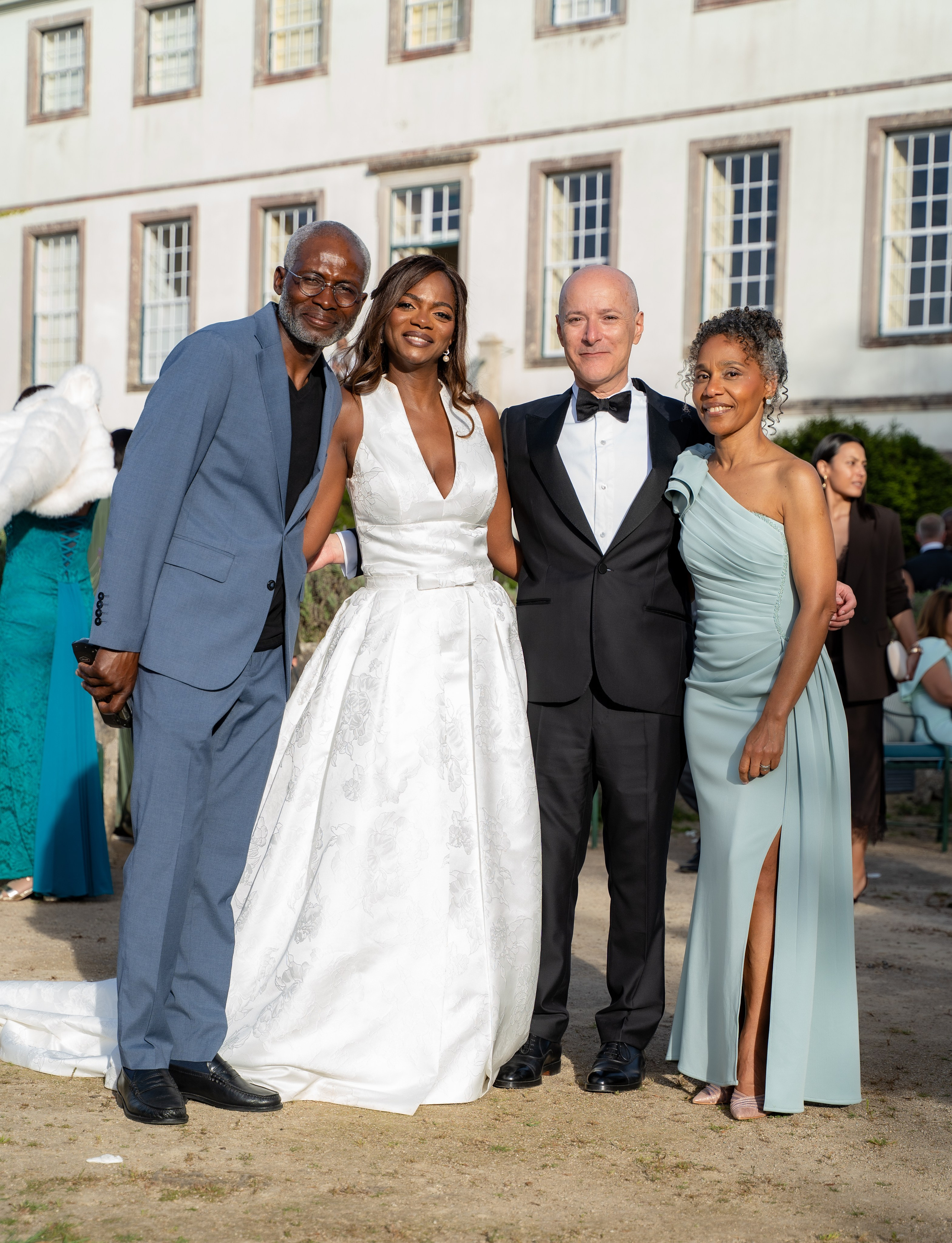 Maria & Artur. Fazemos o seu casamento ser lembrado por gerações