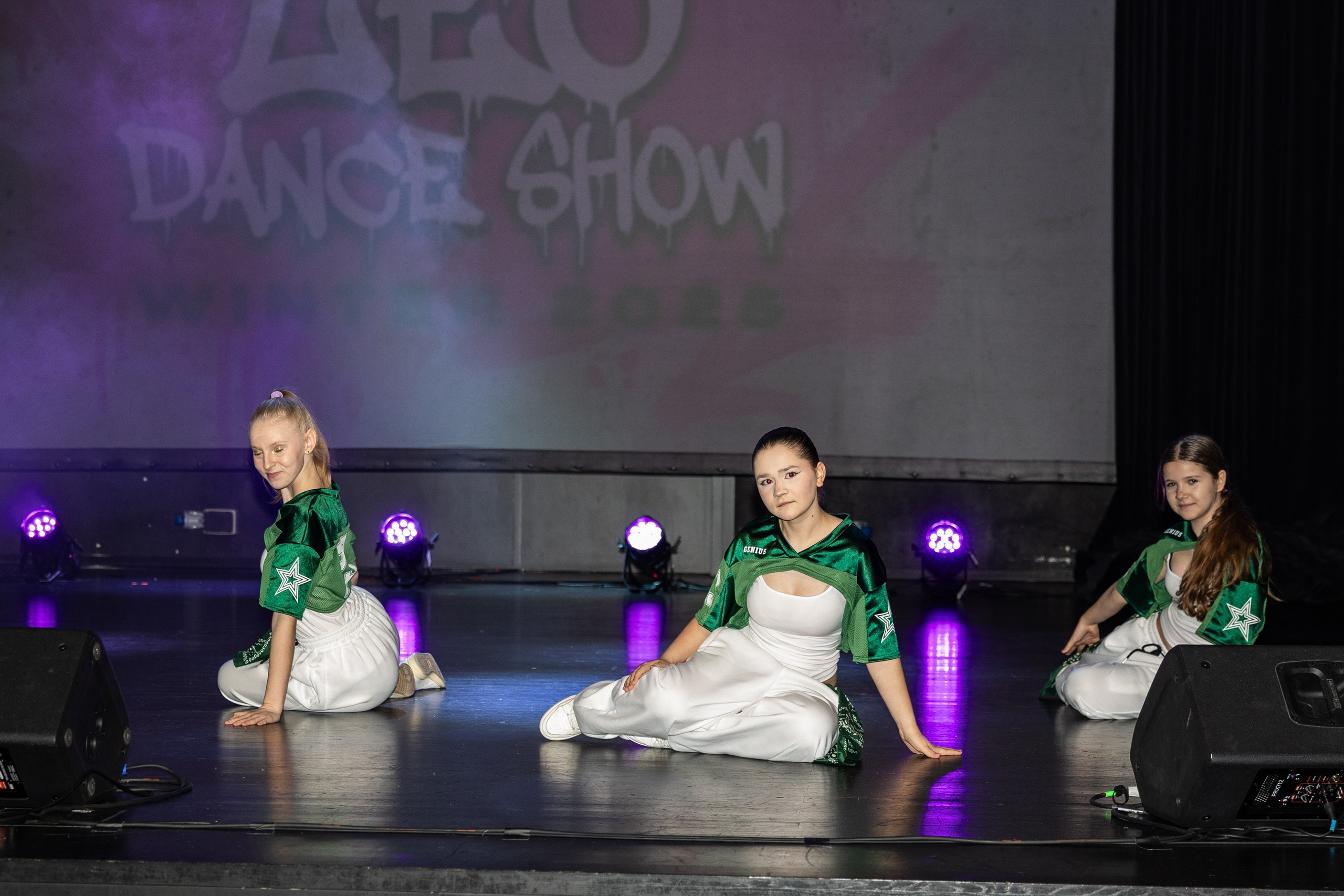 LEO DANCE SHOW WINTER 2025. Семейный и детский фотограф в Варшаве Мила Бобровская