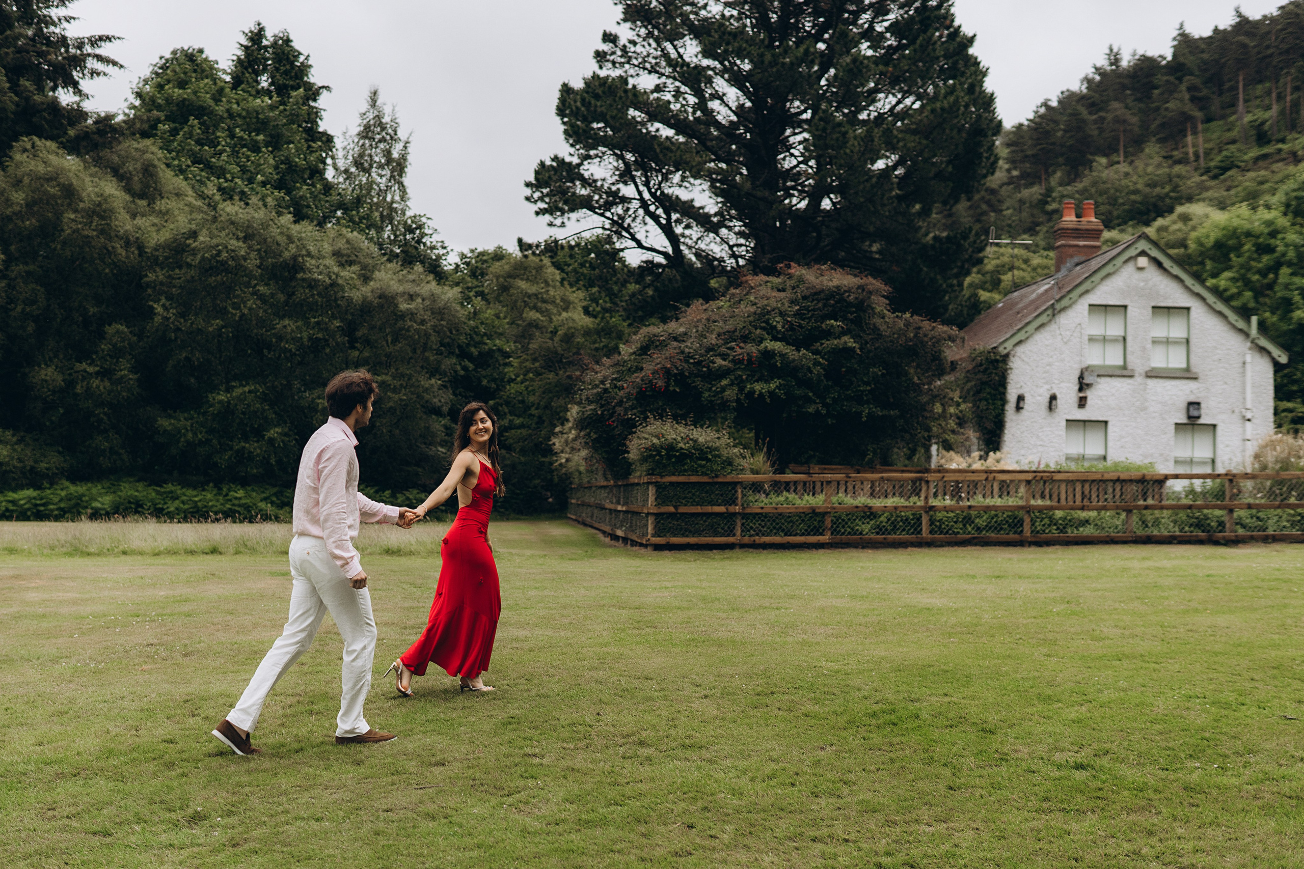 Pre wedding: Sara & Alex. Wedding Photographer in Dublin | Maternity & Love Story Photography