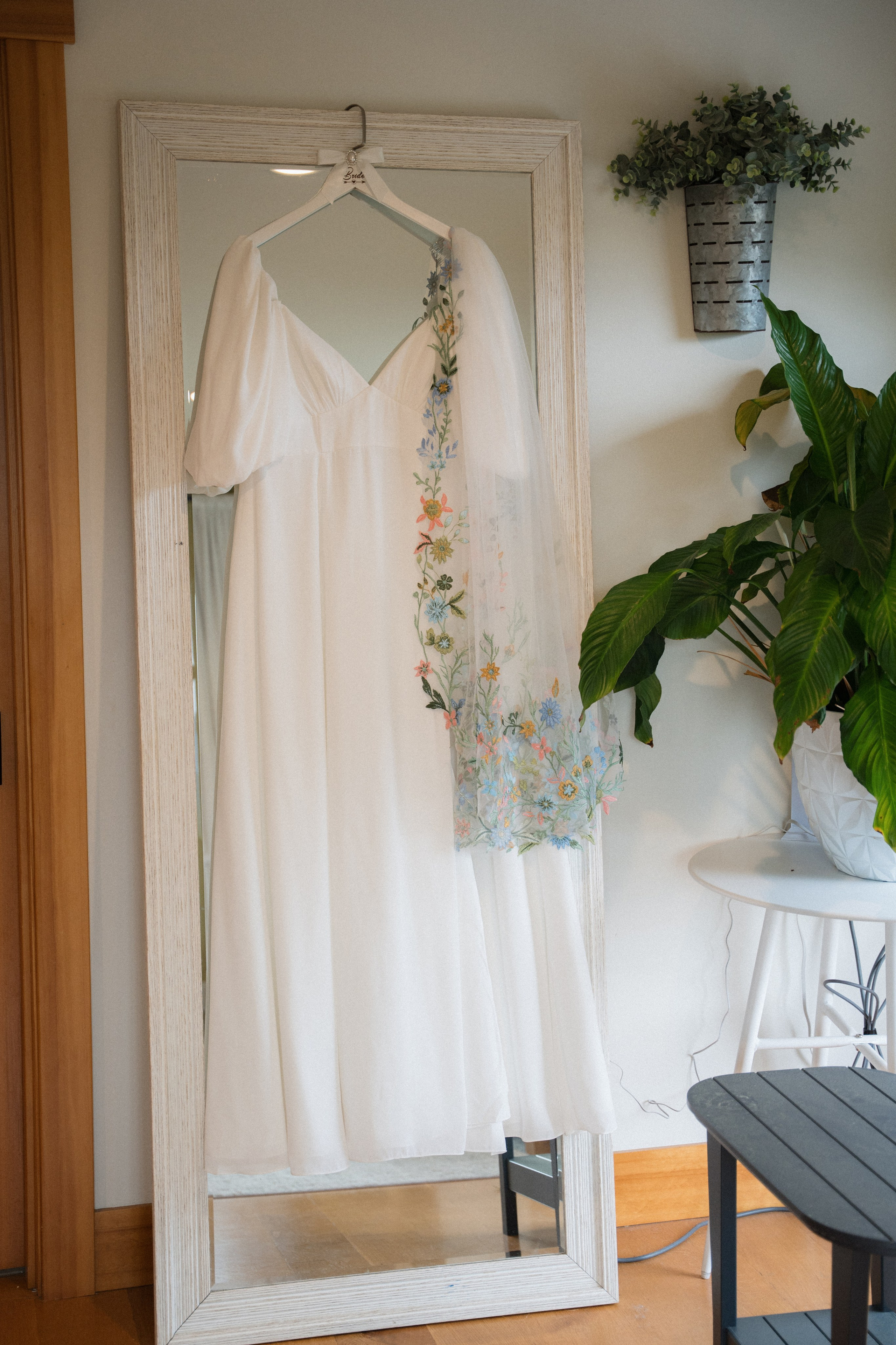 Katlyn and Josiah | Full Wedding day. Photographer in Washington Sophia D