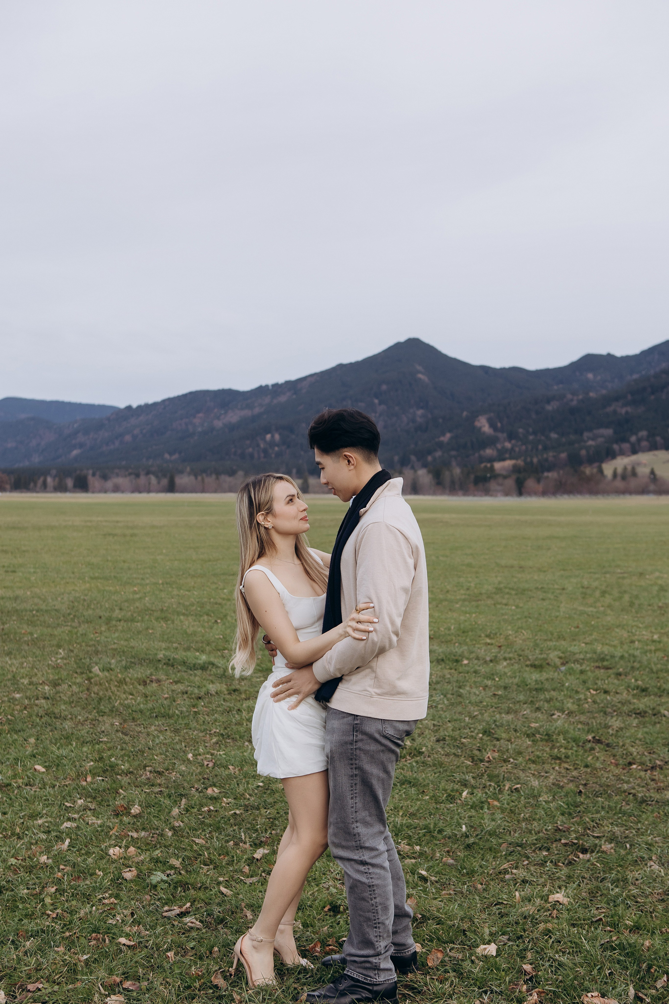 Love Story. Fotografin Larysa Chepurko| Füssen| Garmisch-Partenkirchen| Weilheim| Schongau| Murnau| München | Hochzeitsfotograf Füssen | Larysa Photo