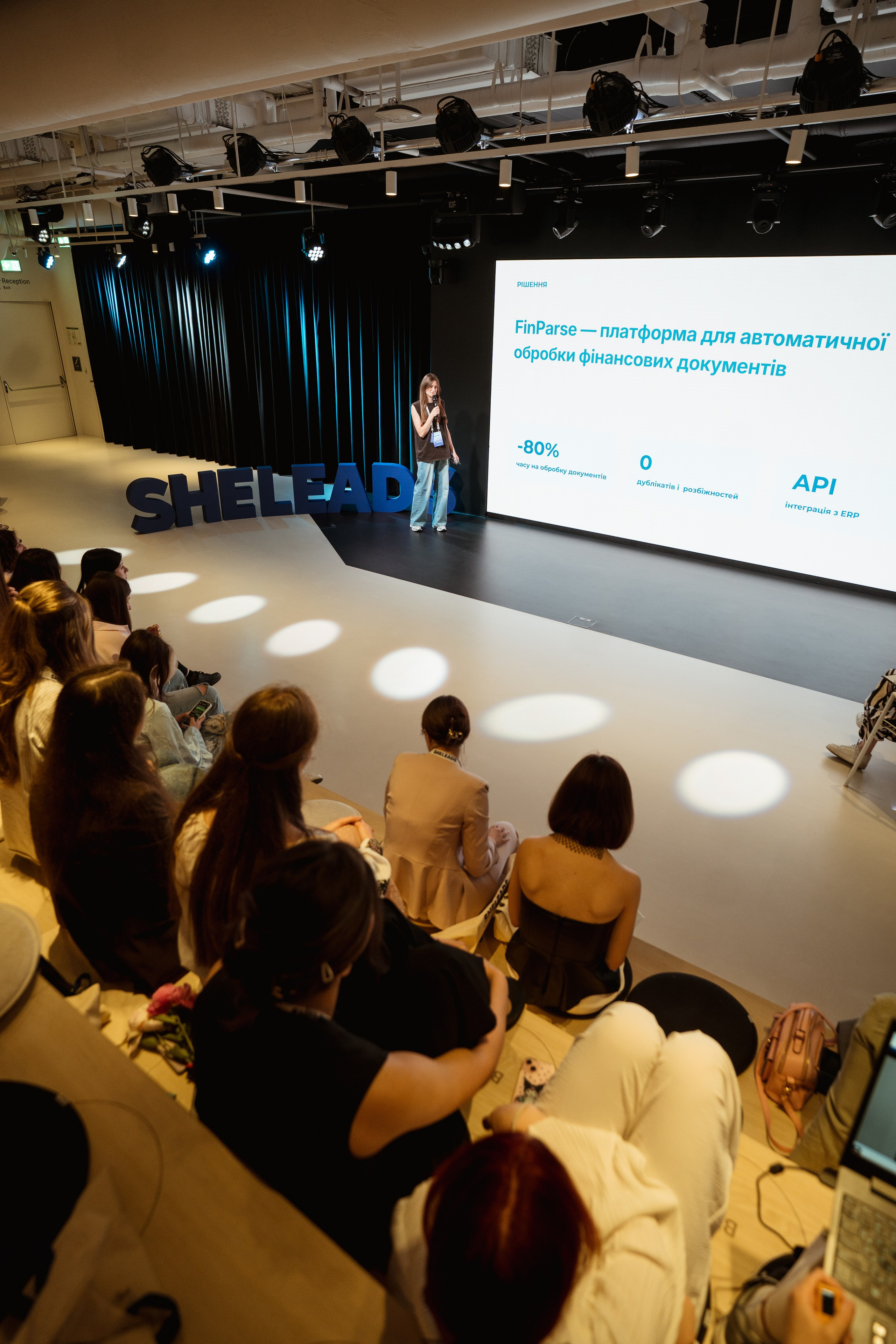 Sheleads Demo Day. Kostiantyn Holinchenko. Reportage and portrait photographer