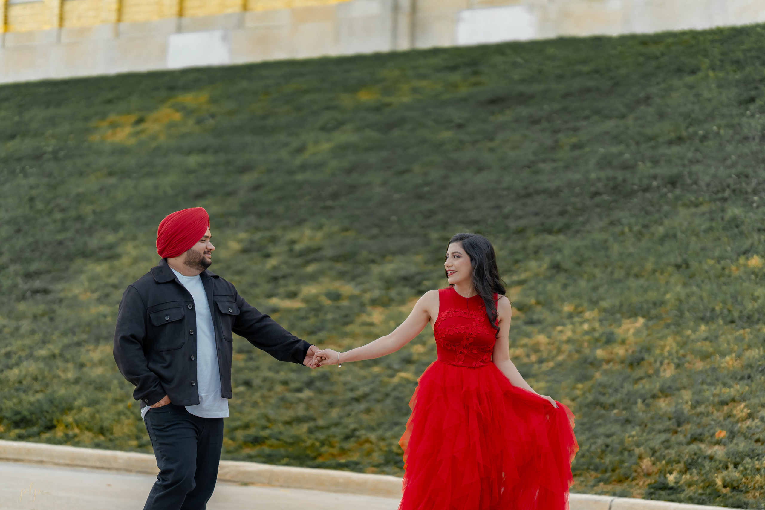 Jaskarandeep & Simi. Wedding Photographers and Filmmakers