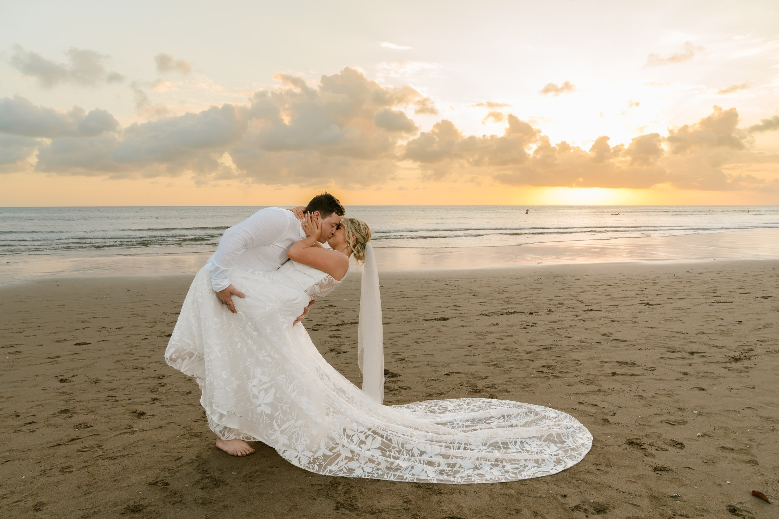 Ethan & Alyshia. Female Photographer in Bali