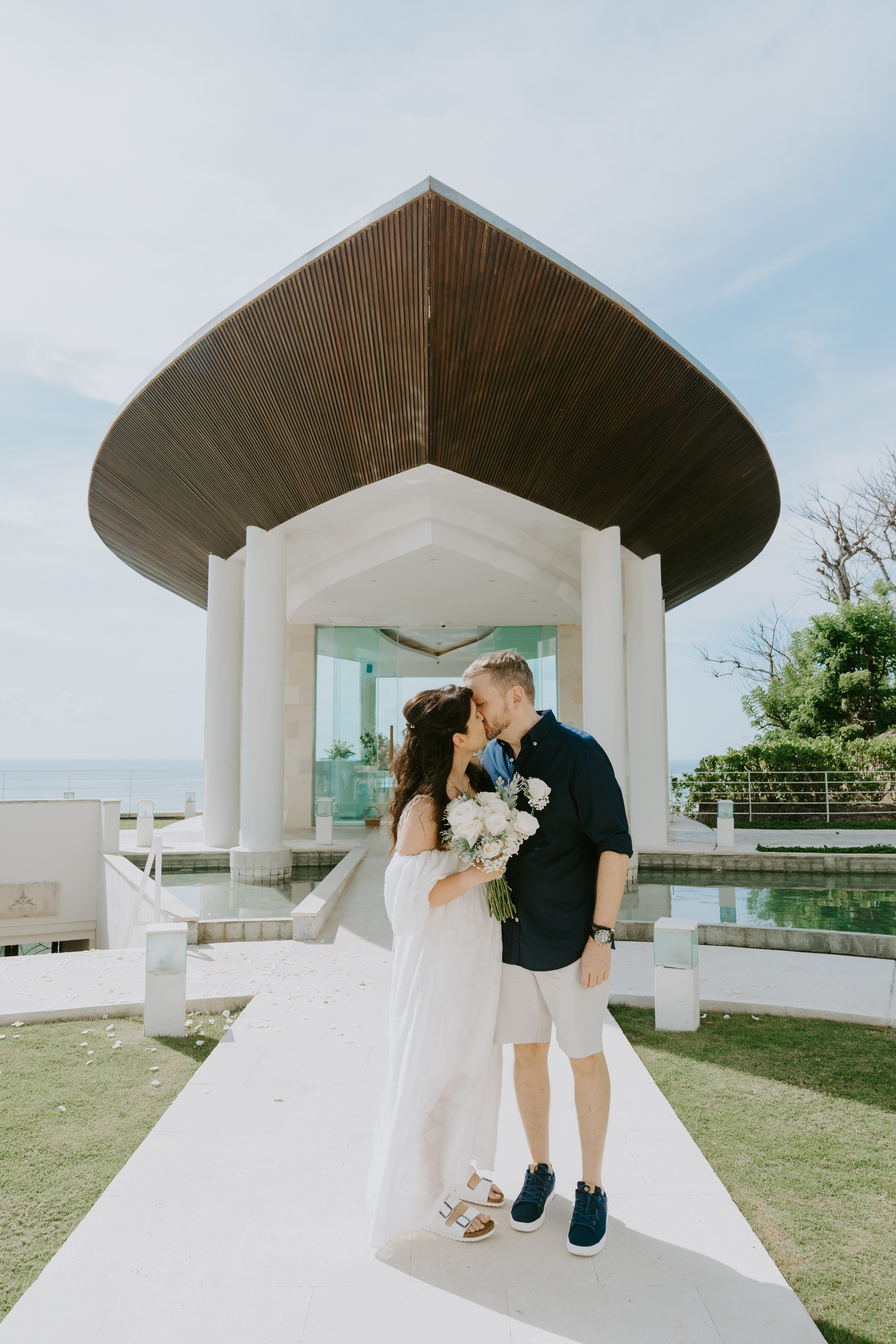 BOGLARKA & STEFFAN. Female Photographer in Bali