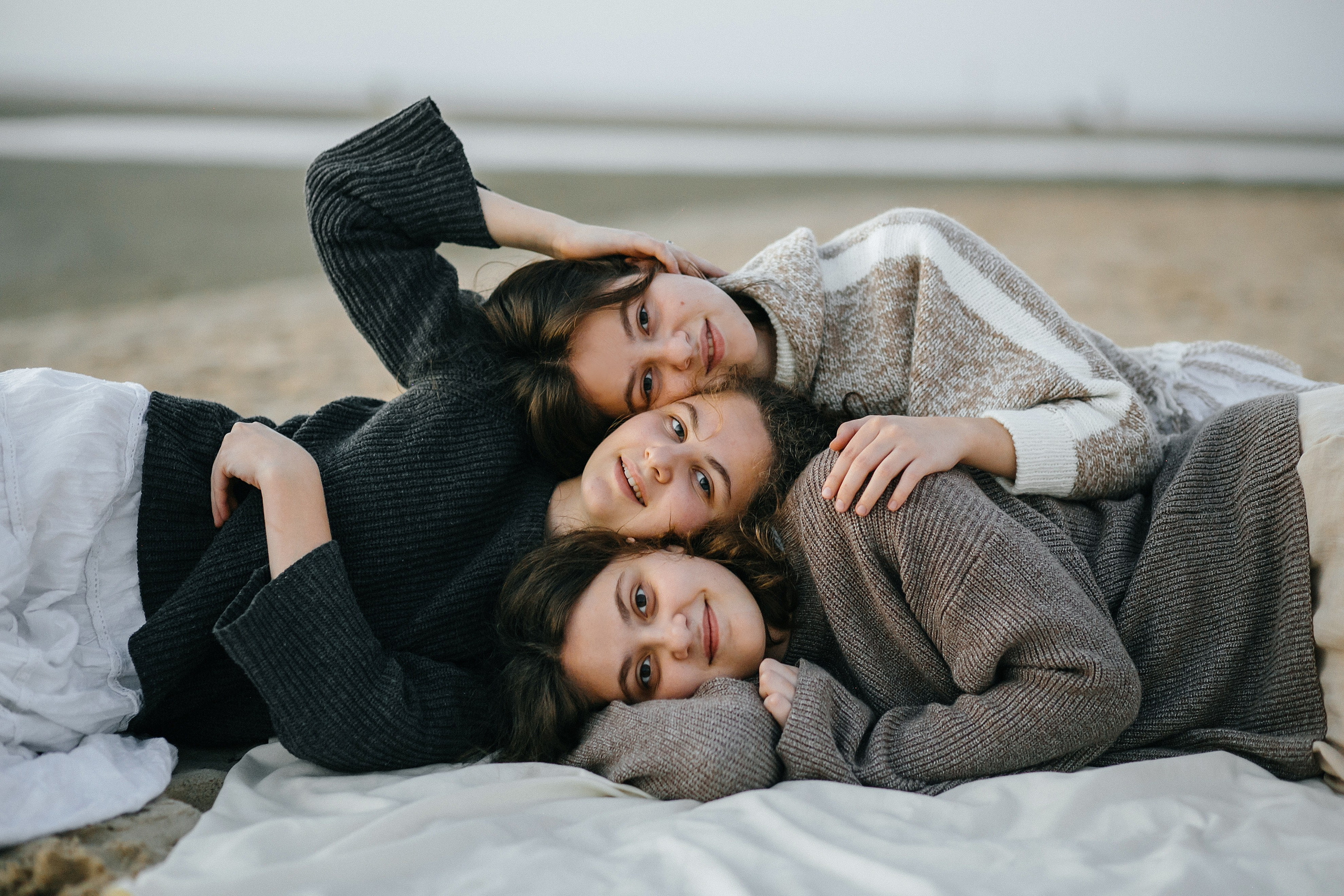 3 sisters Netanya. Family photographer in Israel