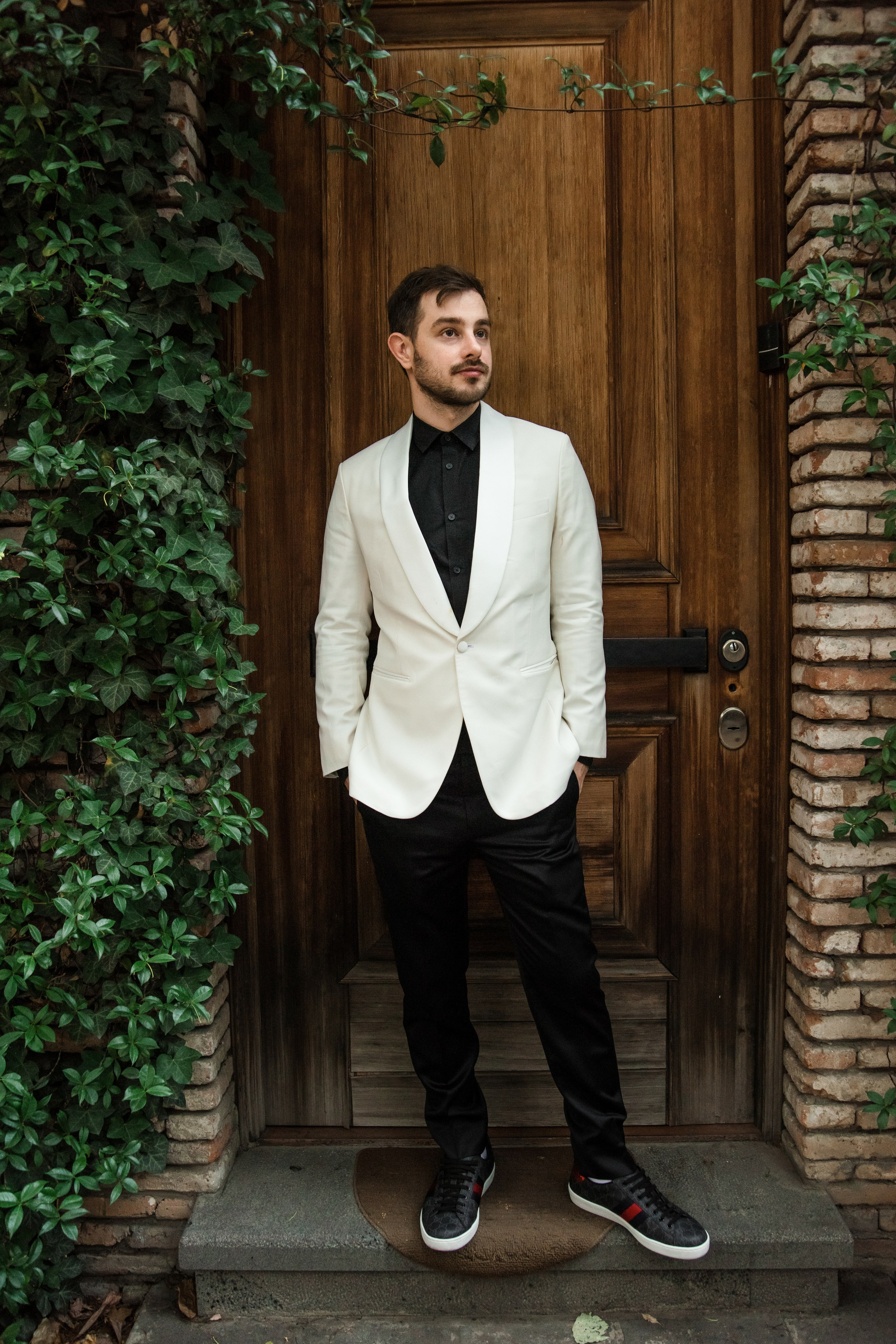 Wedding Photographer for Philippines Couples in Georgia. Destination Wedding Photographers in Georgia, Armenia. Maks Kovalenko and Lara Tatosyan. Wedding videographer