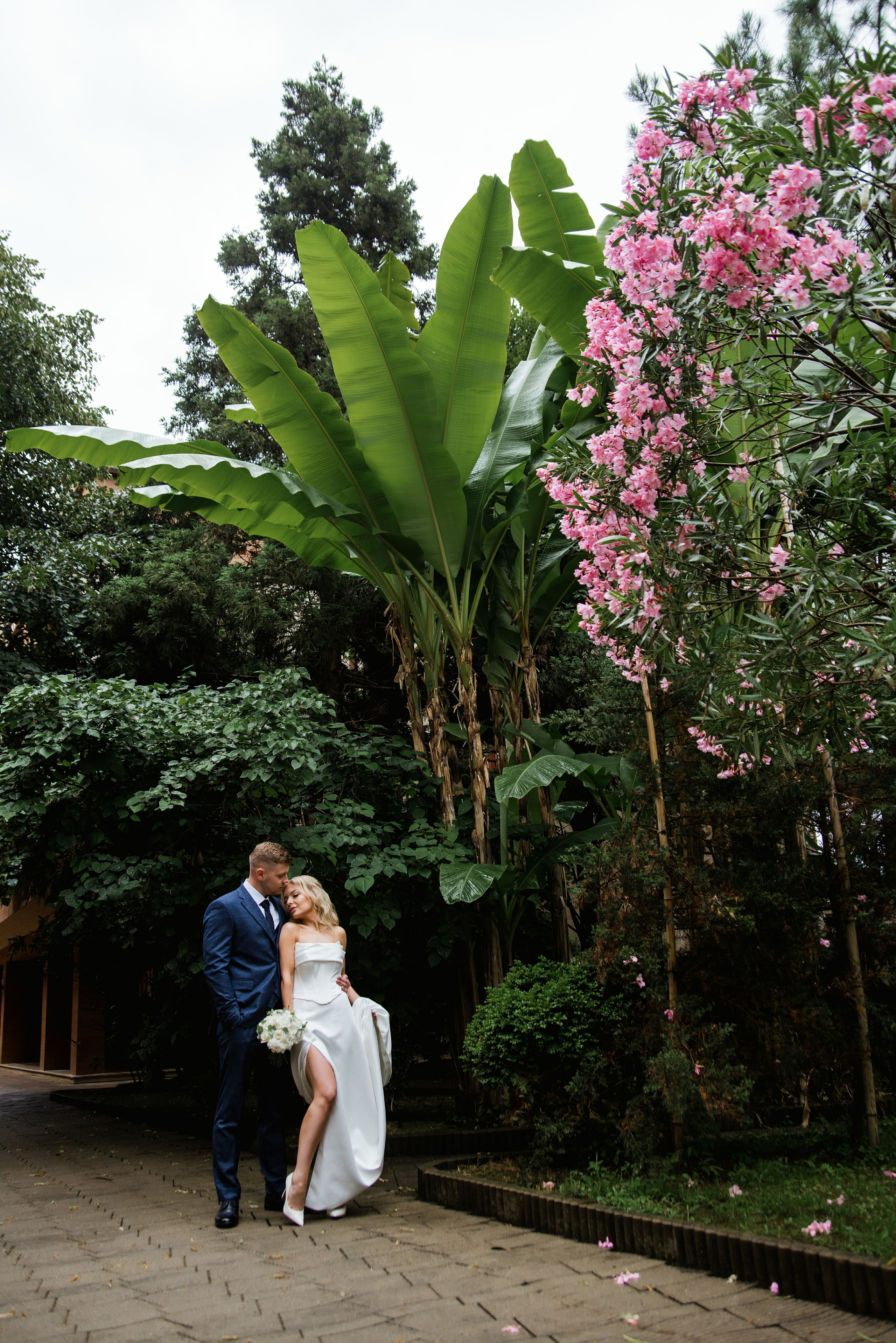 Wedding at Dreamland Oasis Hotel in Batumi. Свадебные фотографы в Грузии, Армении. Макс Коваленко и Лара Татосян. Свадебный видеограф