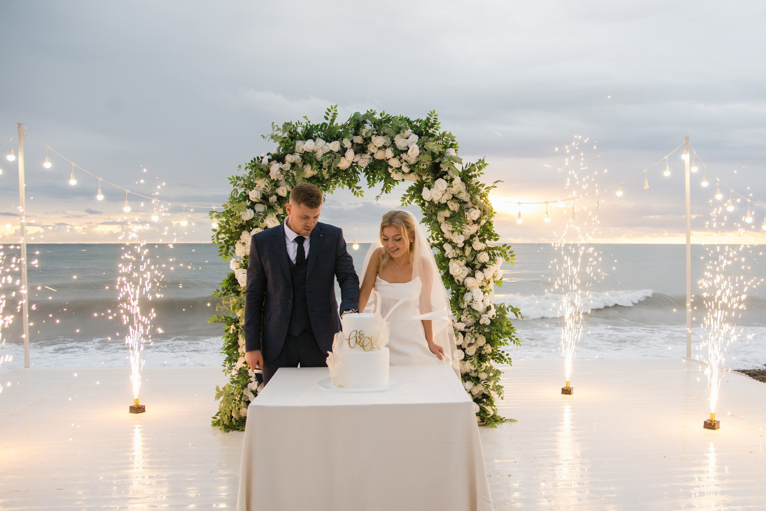 Wedding at Dreamland Oasis Hotel in Batumi. Свадебные фотографы в Грузии, Армении. Макс Коваленко и Лара Татосян. Свадебный видеограф