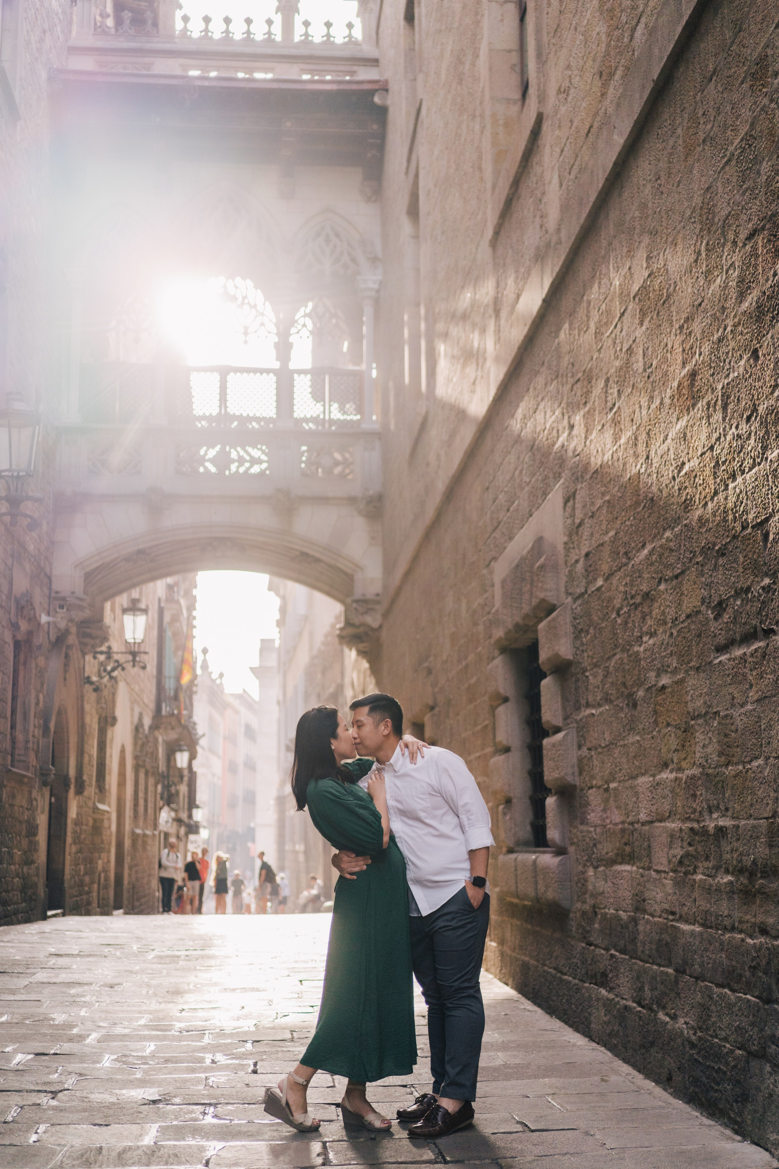 LoveStory in Gothic Quarter. Photographer Kristina Dorina