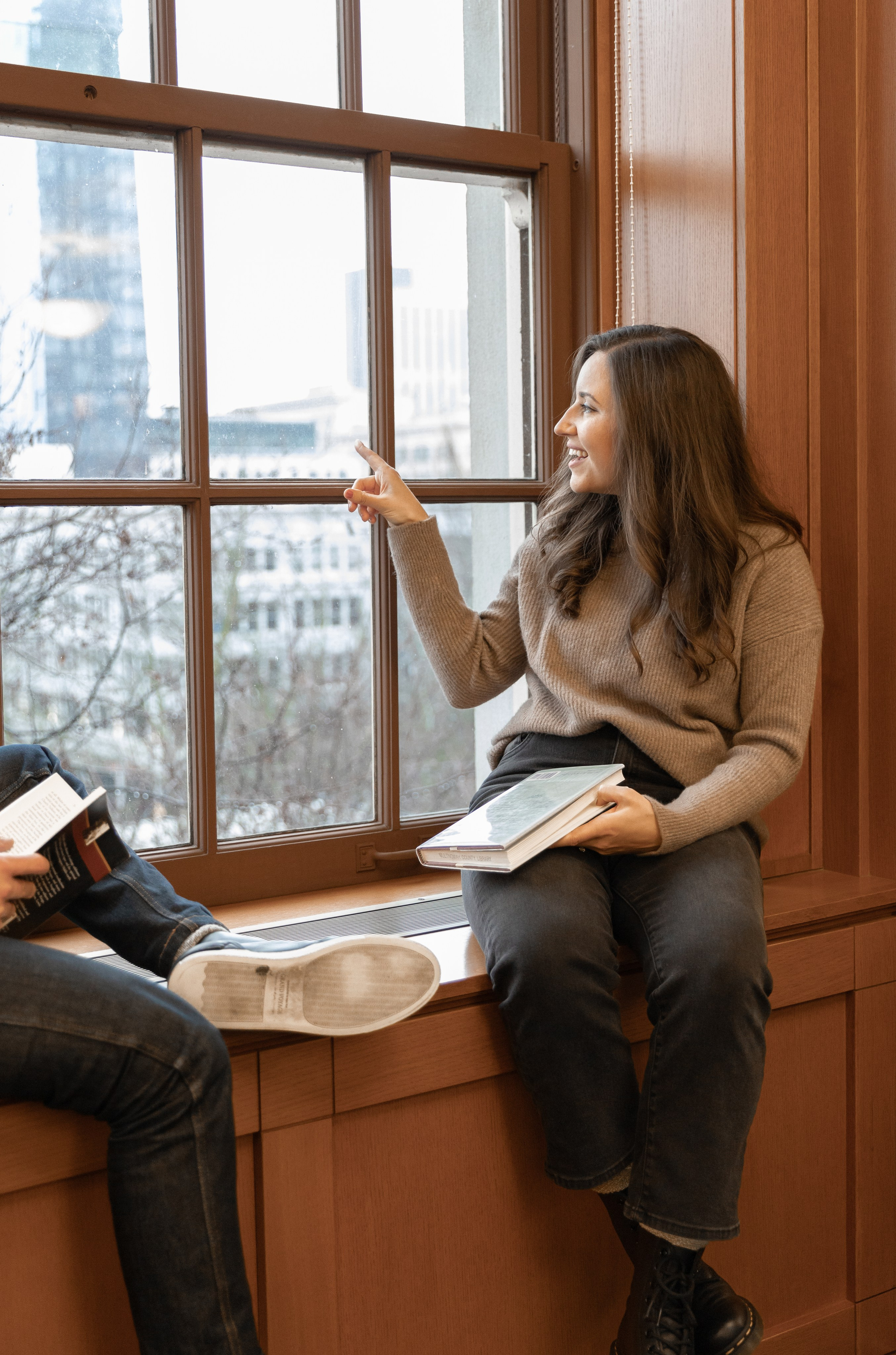 Library Portland. Family and Wedding photographer