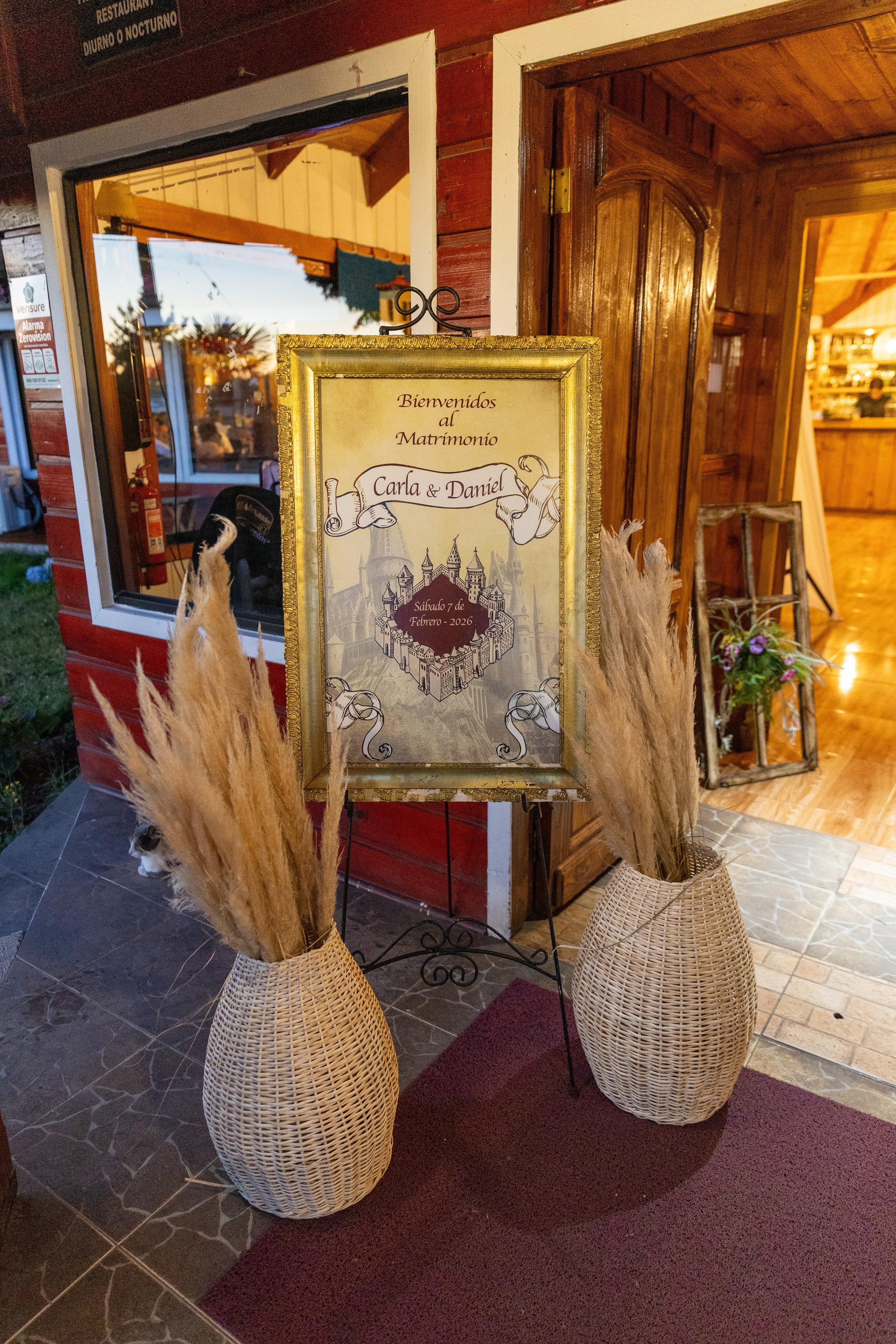 Carla y Daniel. Dinka & Emilio - El arte de preservar lo que no se repite