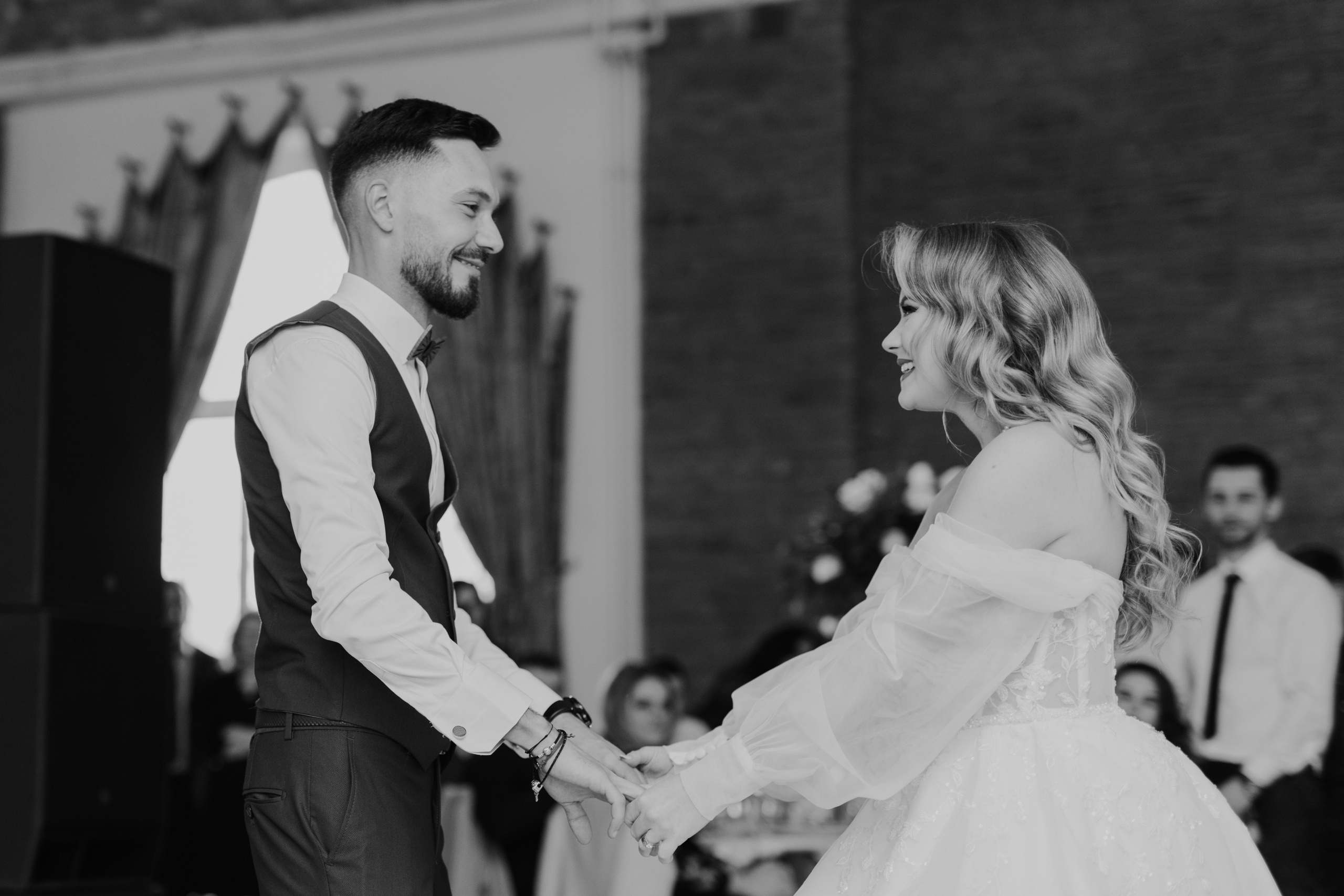 Nicoleta & Lucian. Main