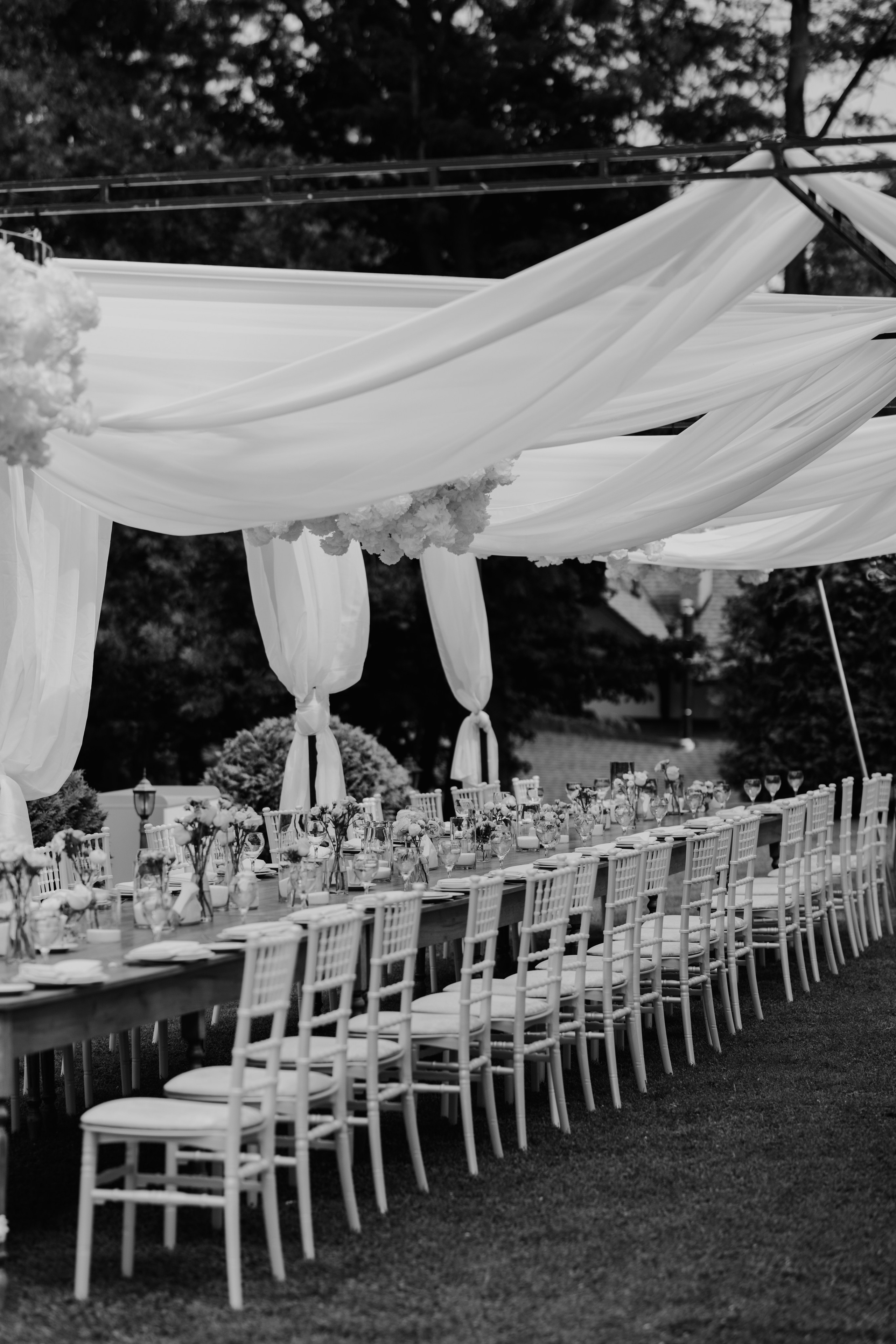 Corina & Dumitru. Main