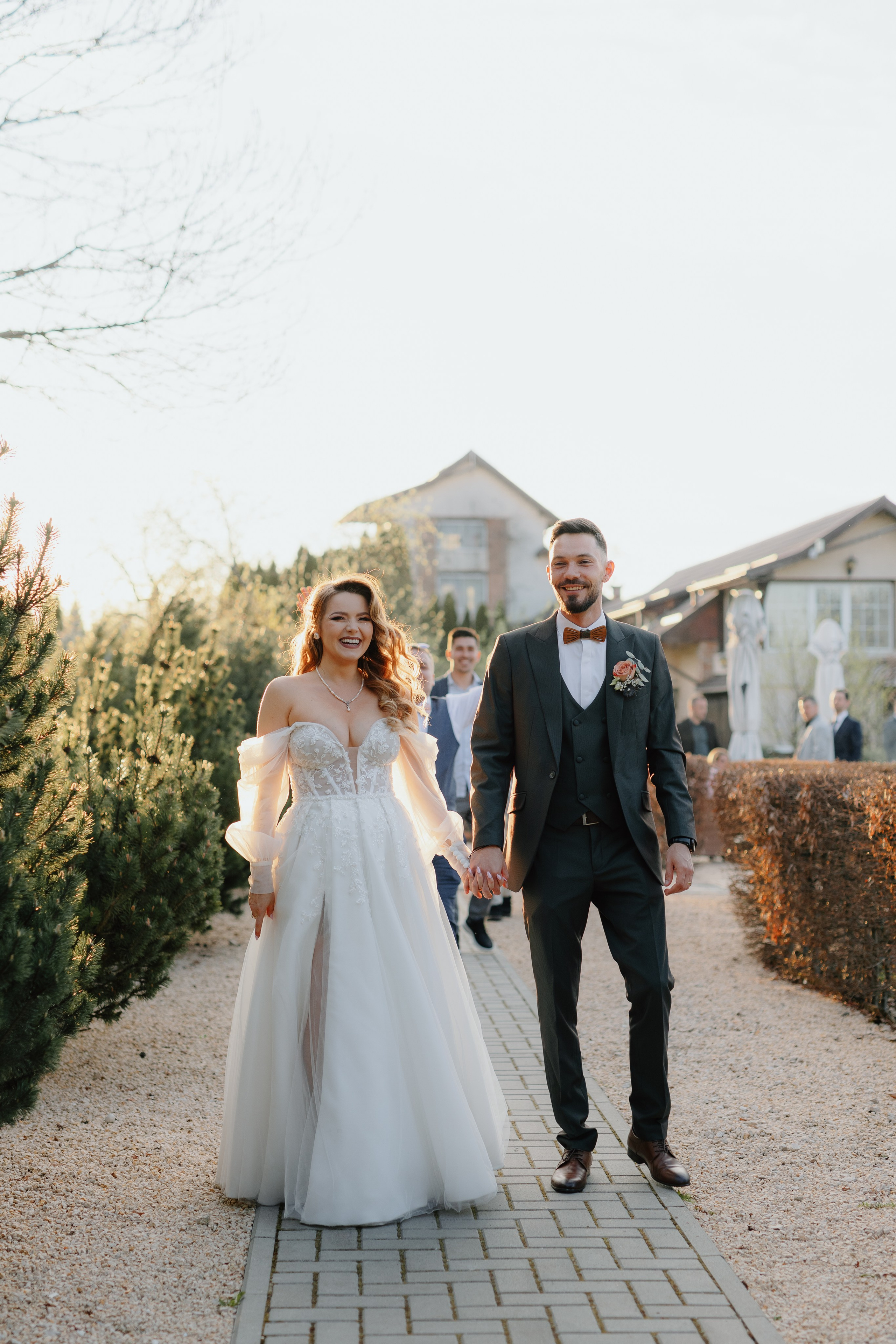 Nicoleta & Lucian. Main