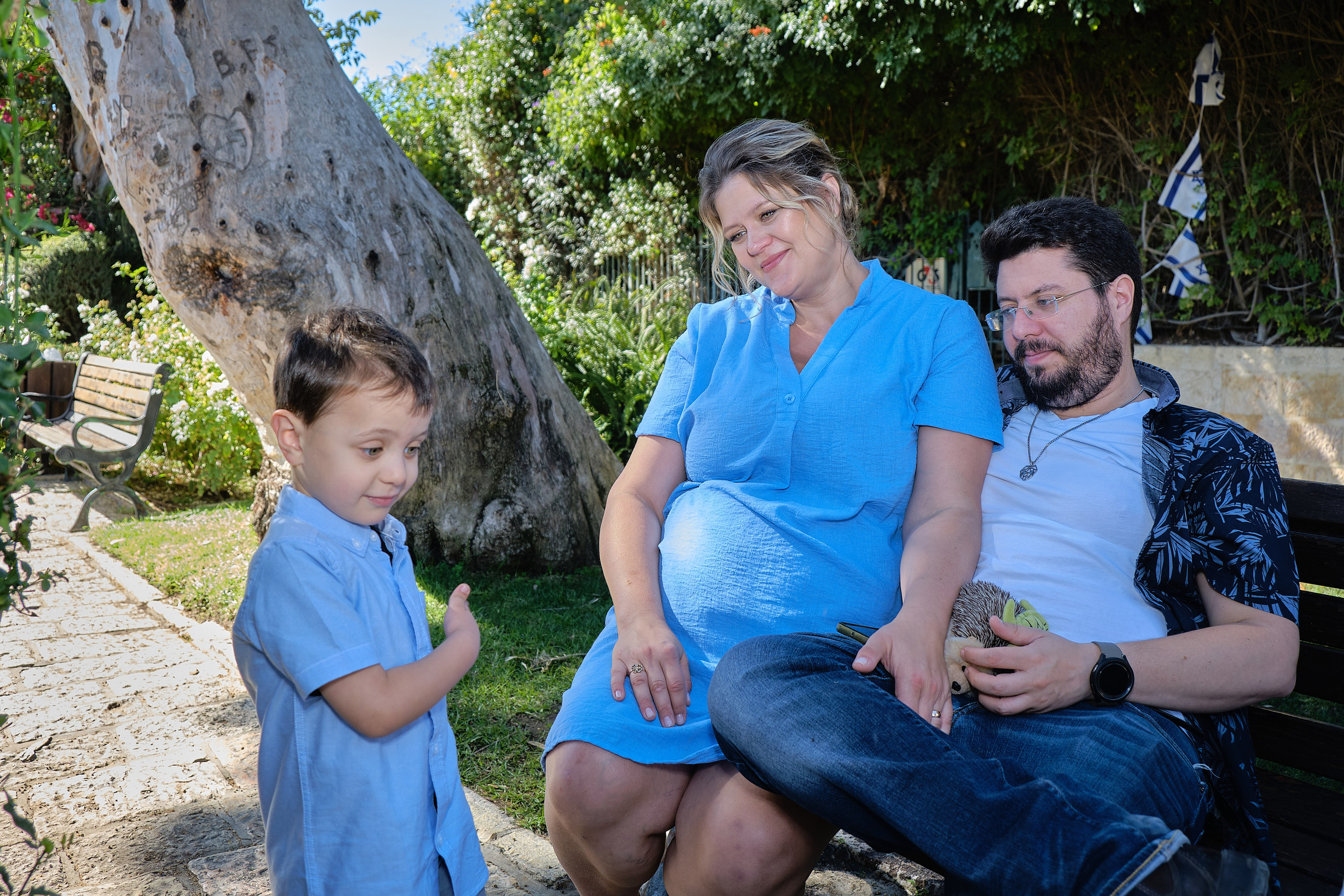 OLAY & FAMILY. Middle East Photo Agency — Photography & Event Magnets — סוכנות צילום והדפסת מגנטים לאירועים