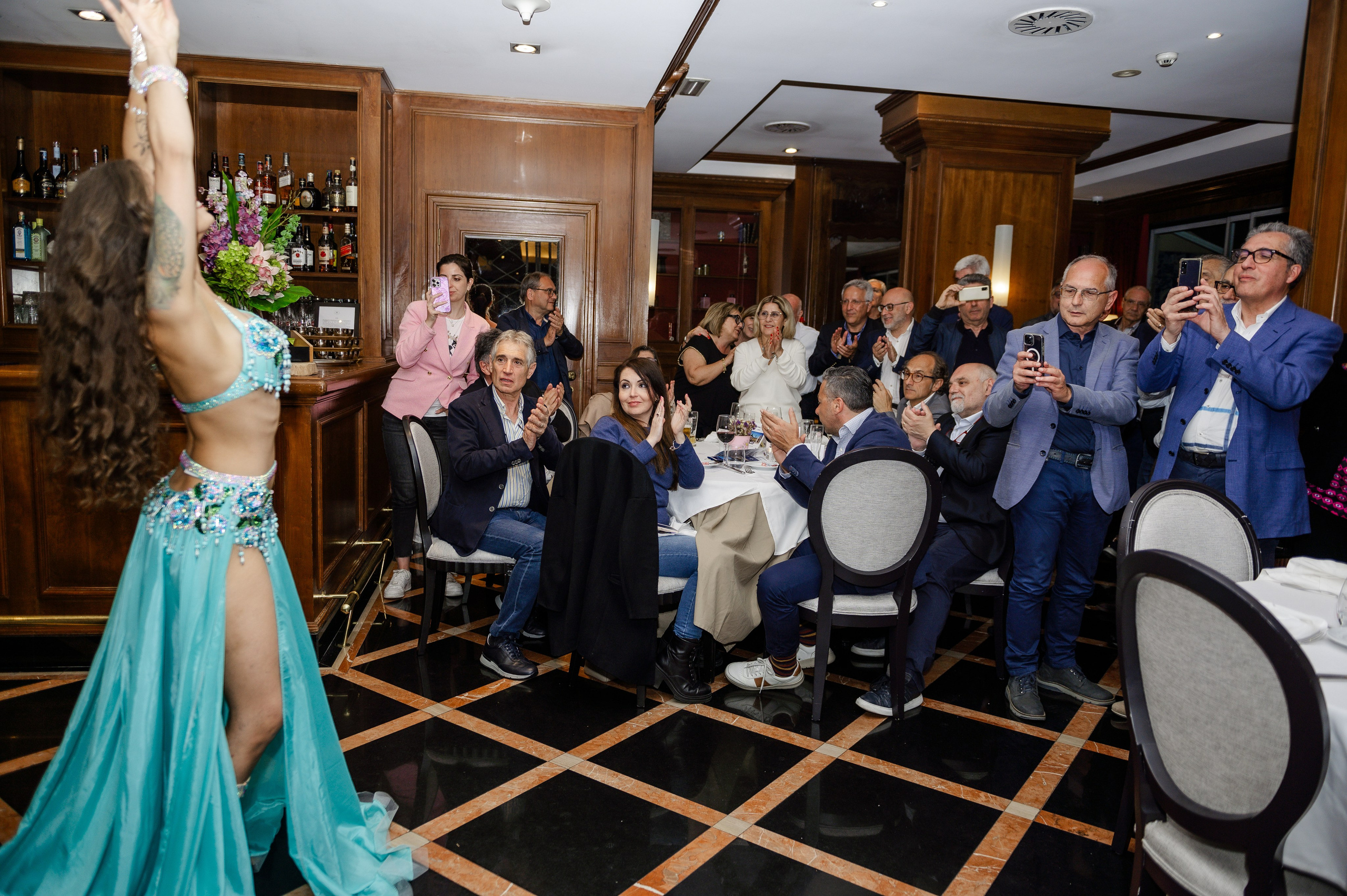 Corporate party at the restaurant — Pharma. Ваш фотограф в Лиссабоне — Анна Белова