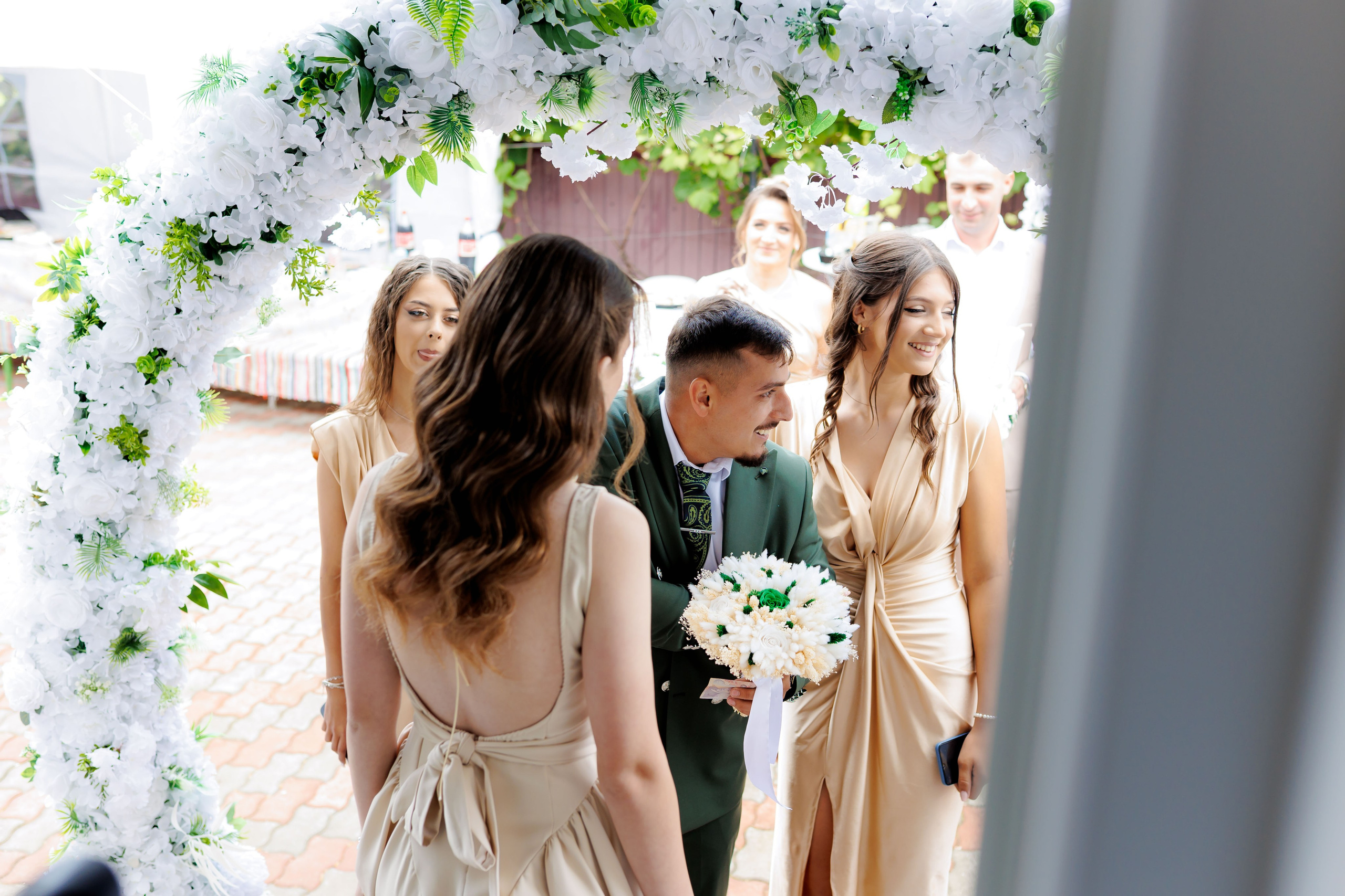 Nunta Nicoleta & Răzvan | Fotografie & Videografie Profesională. Servicii foto-video profesionale, pentru momente de neuitat