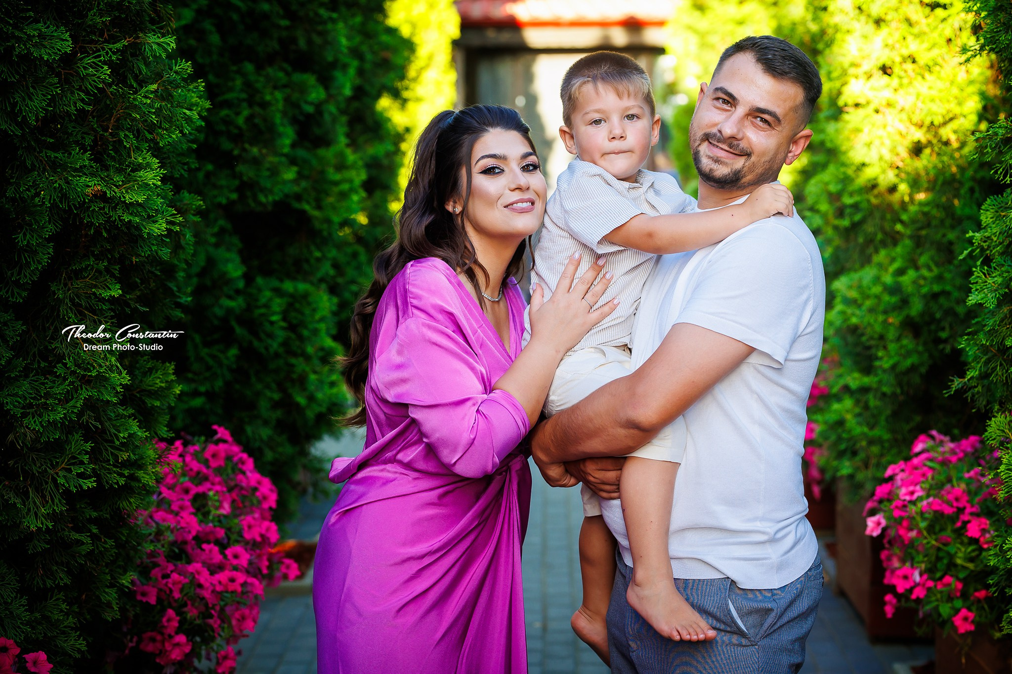 Logodna. Dream Studio Galați – ședințe foto profesionale pentru familie, portrete și evenimente