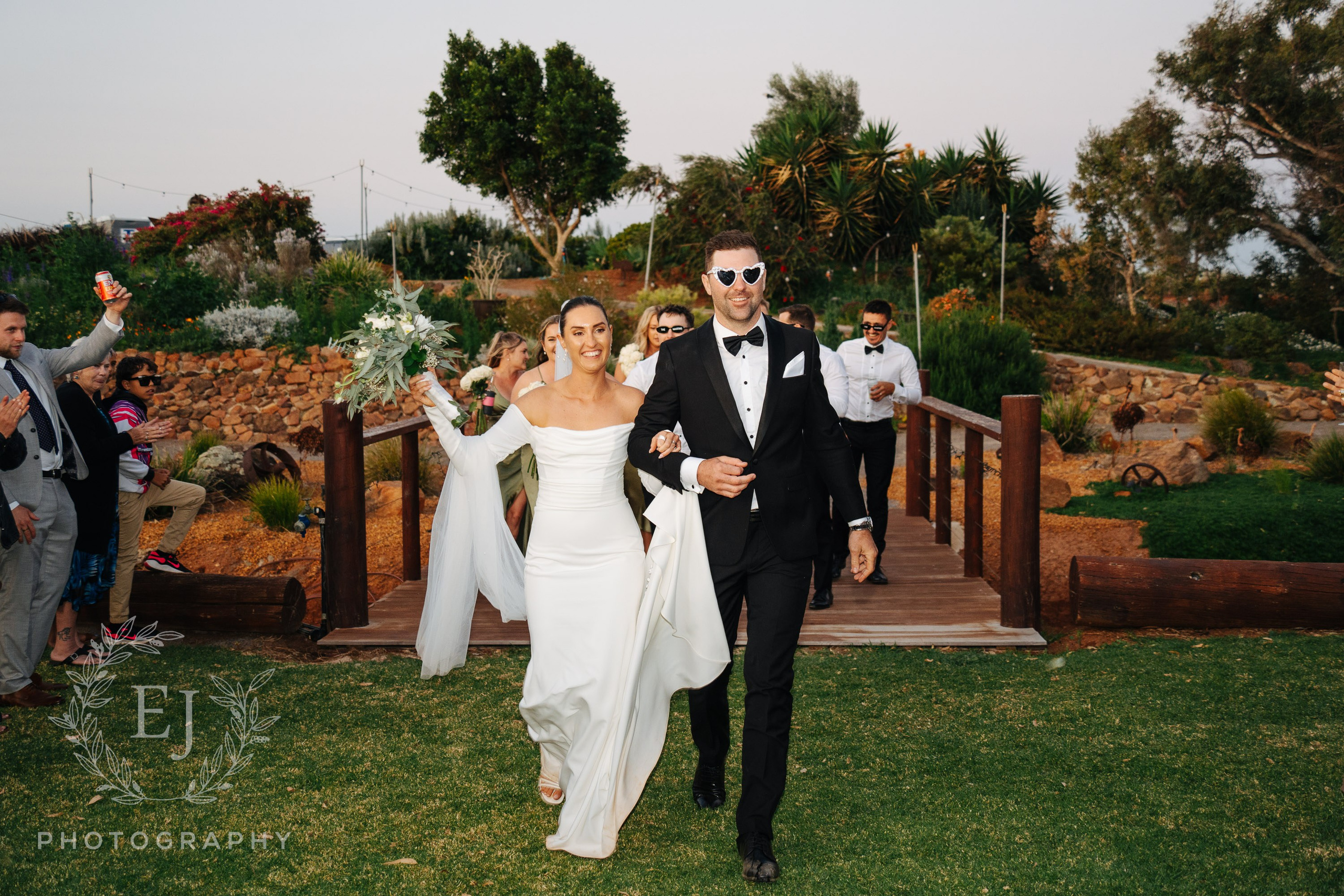 Amie & Jamie — Emu Creek Gardens, Geraldton. Emma Joy Photography