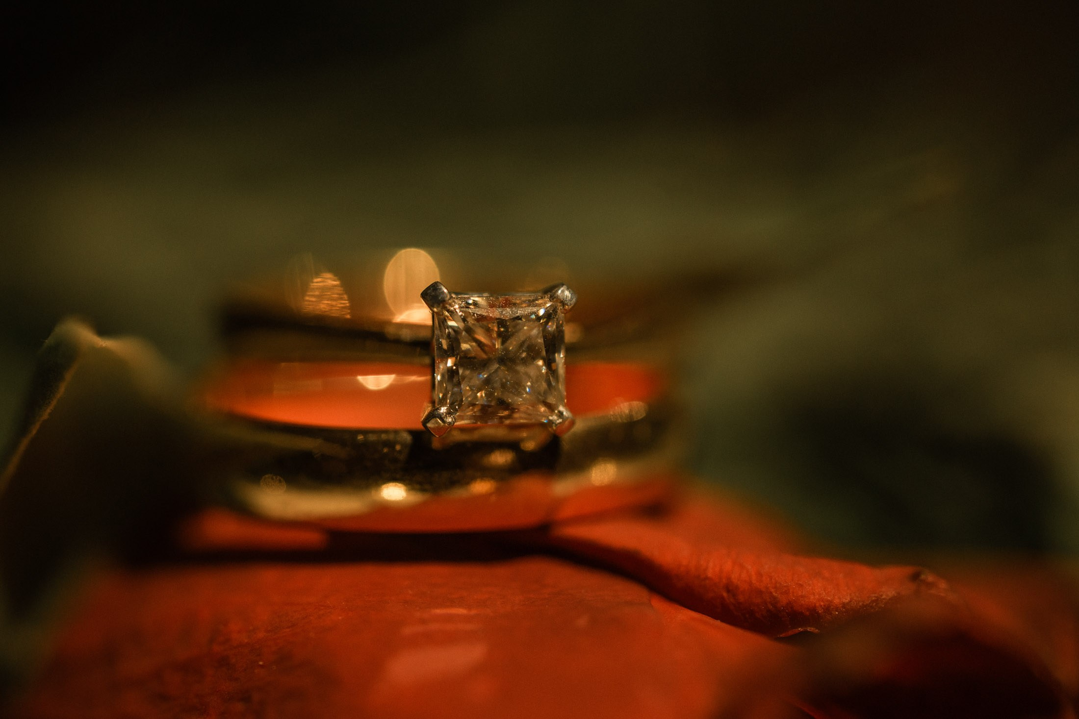 Alisa&Aarne, Uspenski katedraali ja Tenalji von Fersen. StudioHappyMoment — Fine Art Wedding Photographer in Italy, France, Spain & Finland