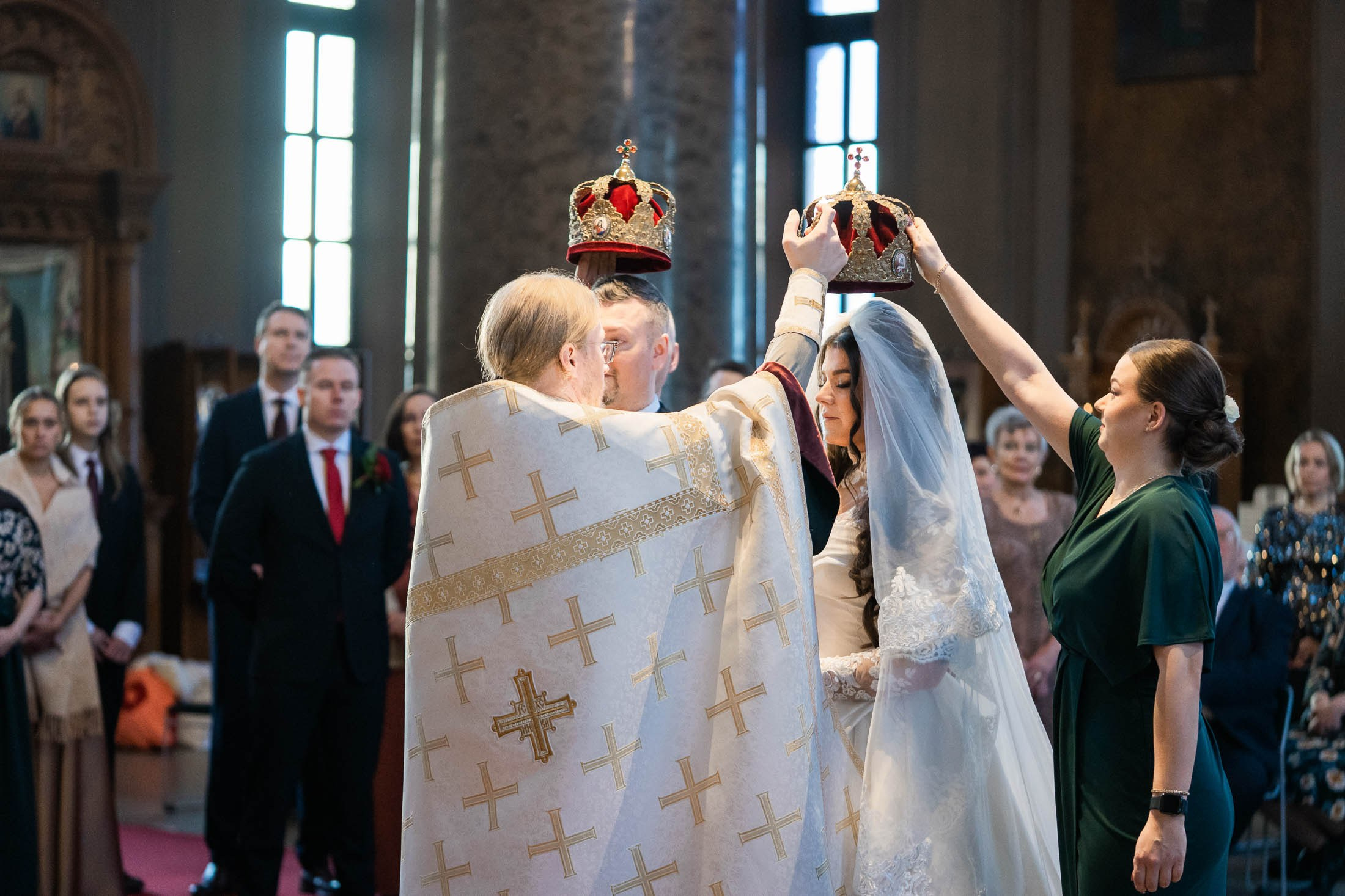 Alisa&Aarne, Uspenski katedraali ja Tenalji von Fersen. StudioHappyMoment — Fine Art Wedding Photographer in Italy, France, Spain & Finland