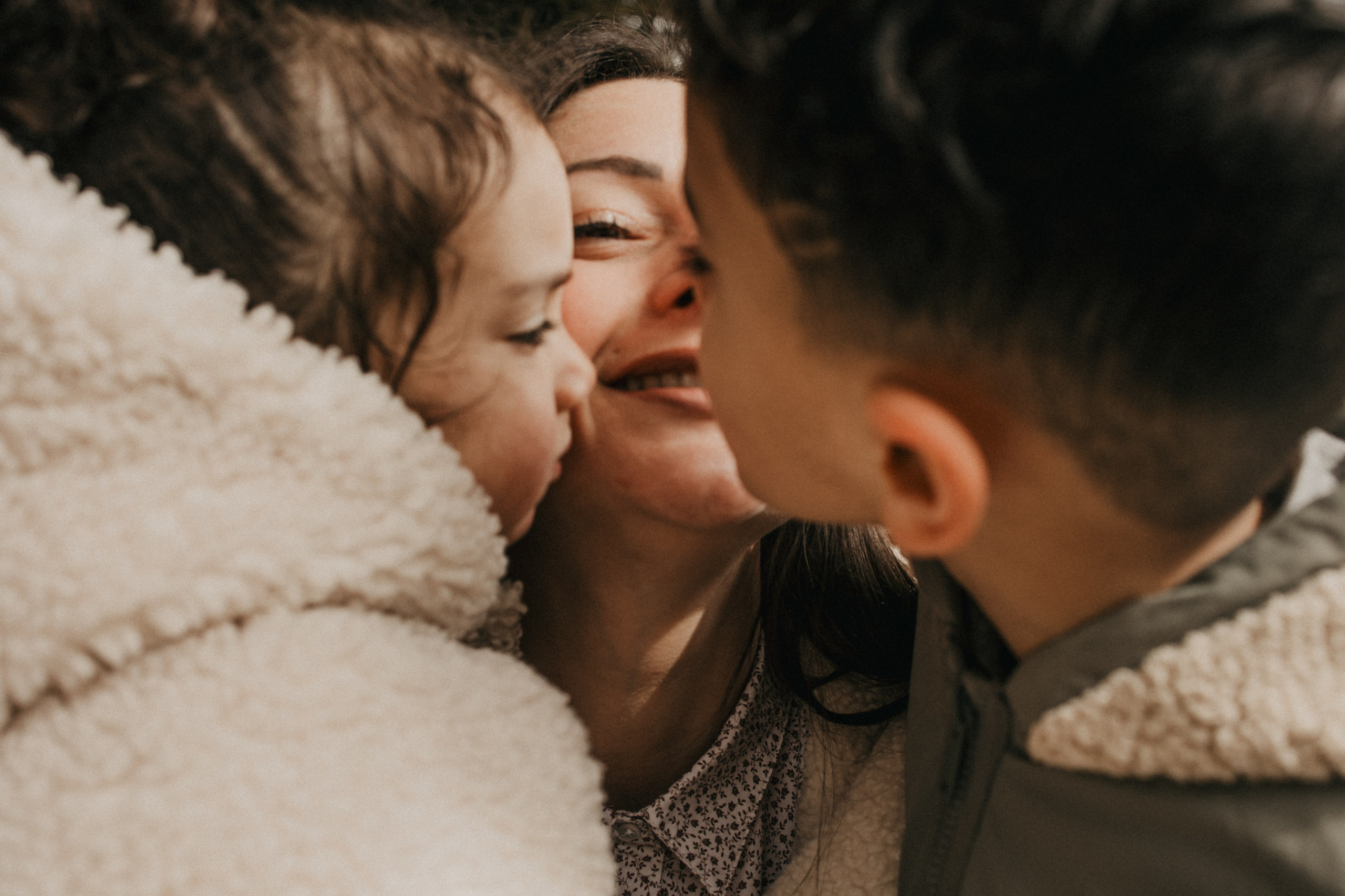 FAMILLE. Je suis Olga, votre photographe de famille à Metz et dans toute la France