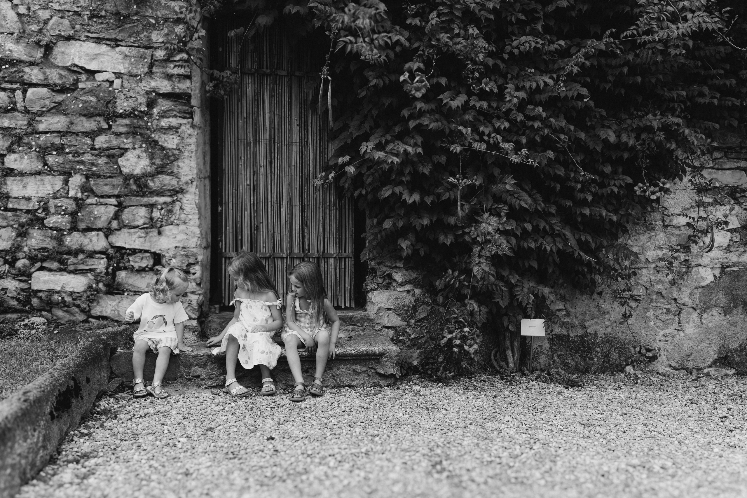 Family moments in Como Lake. PHOTOGRAPHER IN ITALY