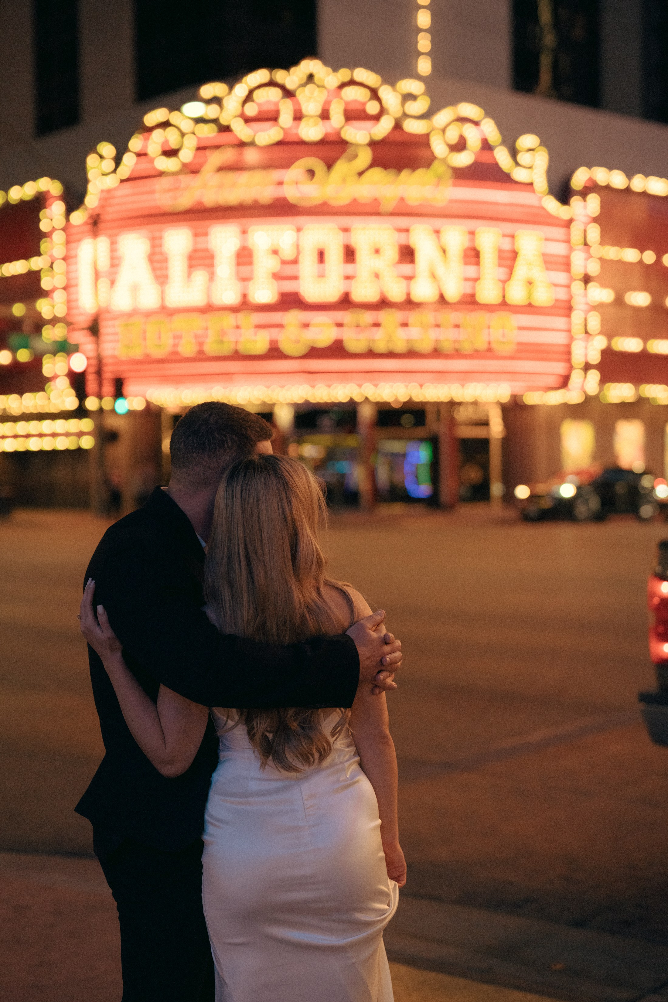 Anna&Vlad. Wedding & elopement photographer Viktoriya Kravtsov. Las Vegas