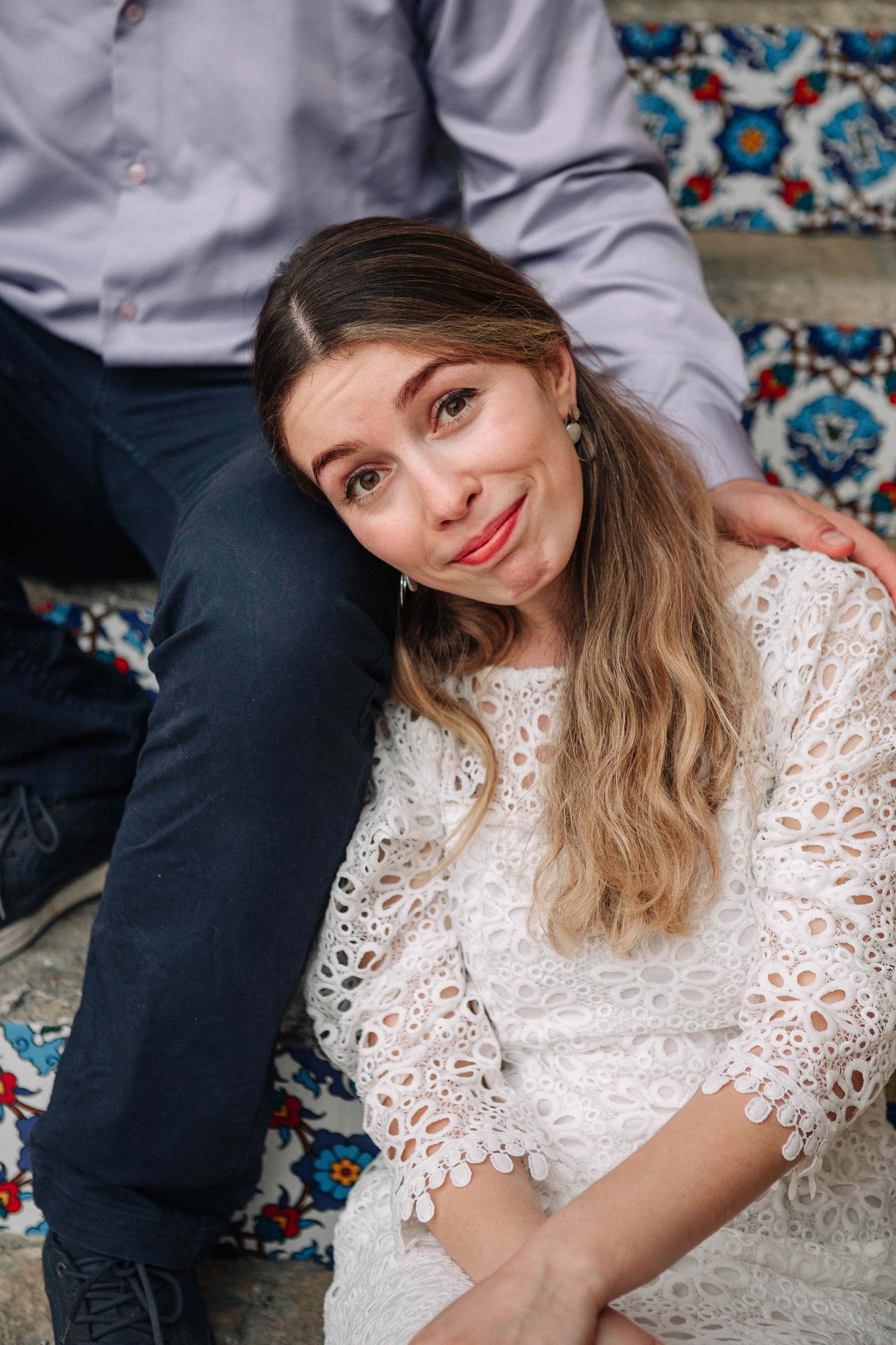 LOVERS IN JAFFO. PHOTOGRAPHER IN ISRAEL
