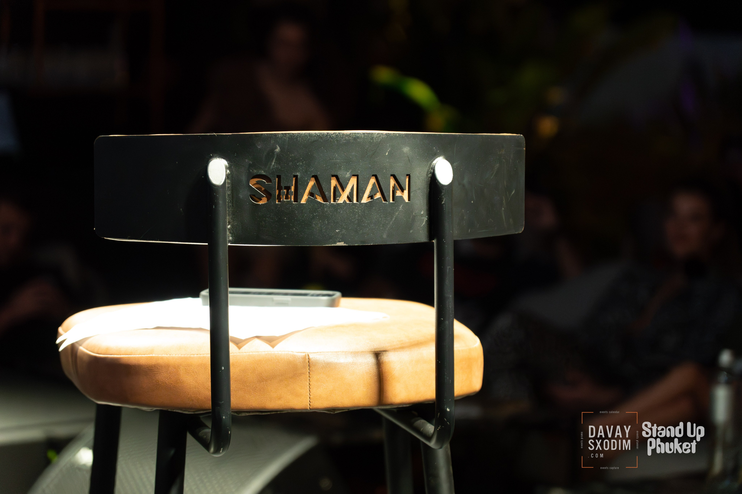 Standup Влада Лапина | Фоторепортаж | Афиша | DAVAYSXODIM.com PHUKET. АФИША|ФОТОРЕПОРТАЖИ|ИВЕНТЫ|ПХУКЕТ