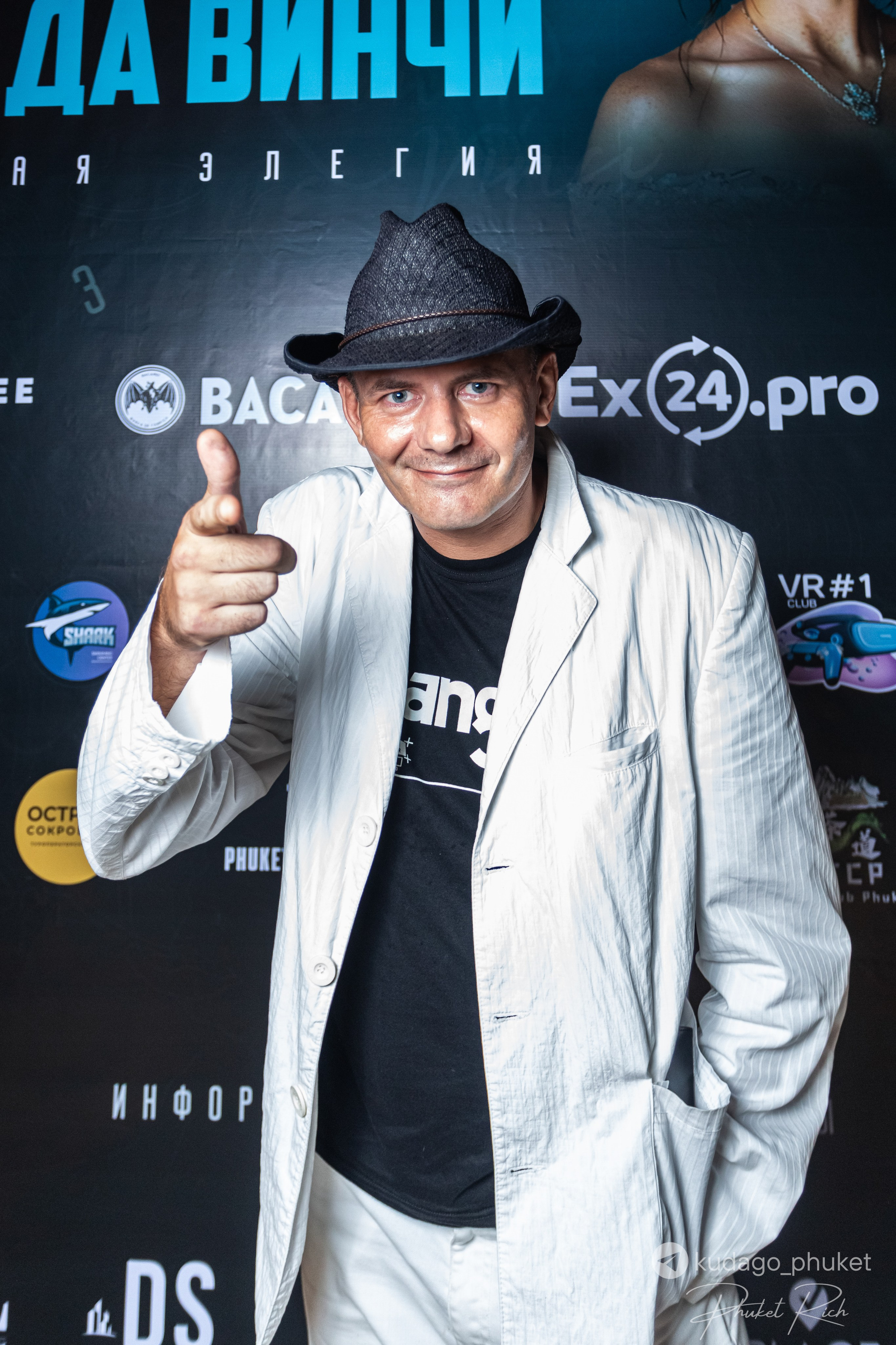 Вечеринка «Код да Винчи» | Фоторепортаж | Афиша | DAVAYSXODIM.com PHUKET. АФИША|ФОТОРЕПОРТАЖИ|ИВЕНТЫ|ПХУКЕТ