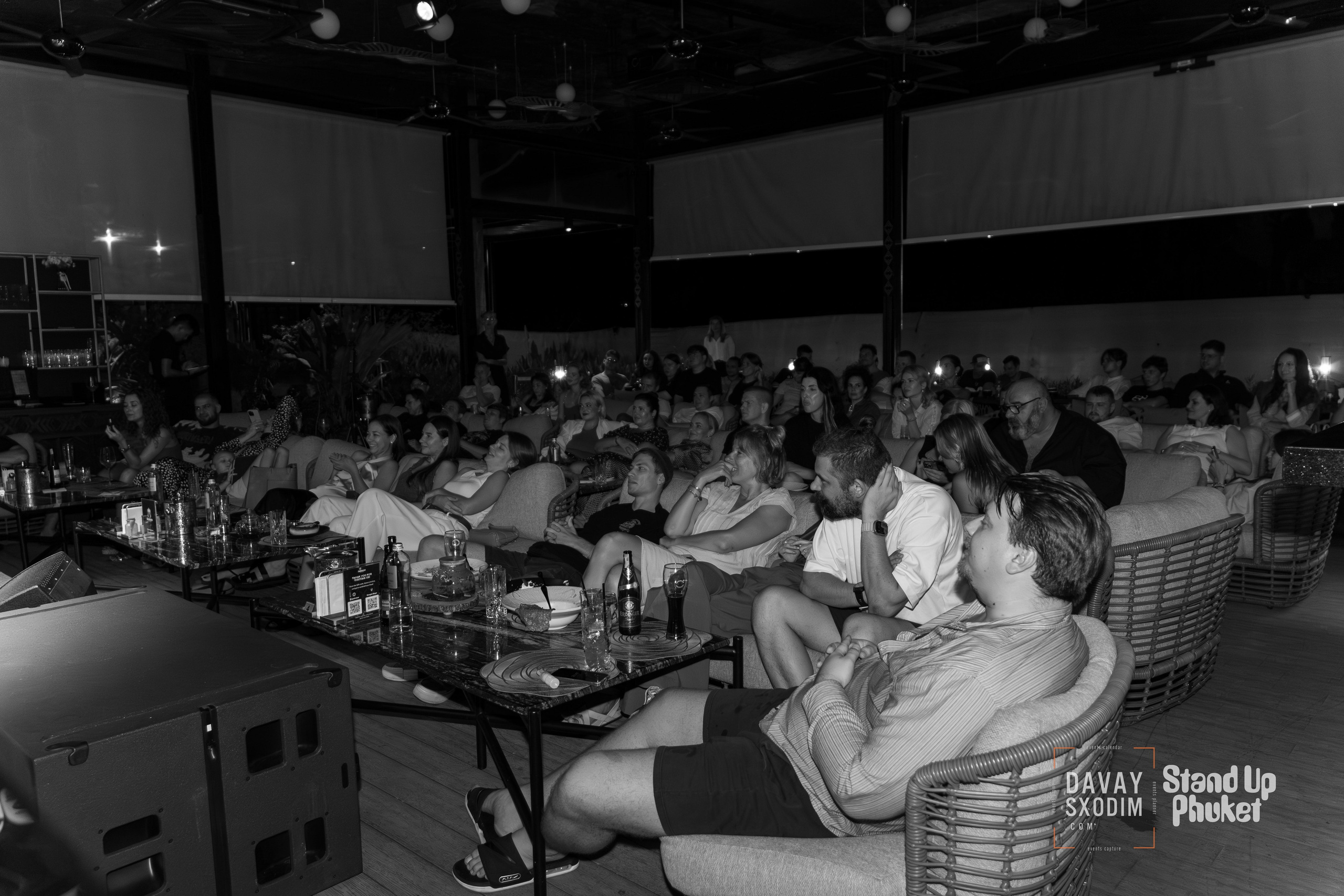 Standup Влада Лапина | Фоторепортаж | Афиша | DAVAYSXODIM.com PHUKET. АФИША|ФОТОРЕПОРТАЖИ|ИВЕНТЫ|ПХУКЕТ