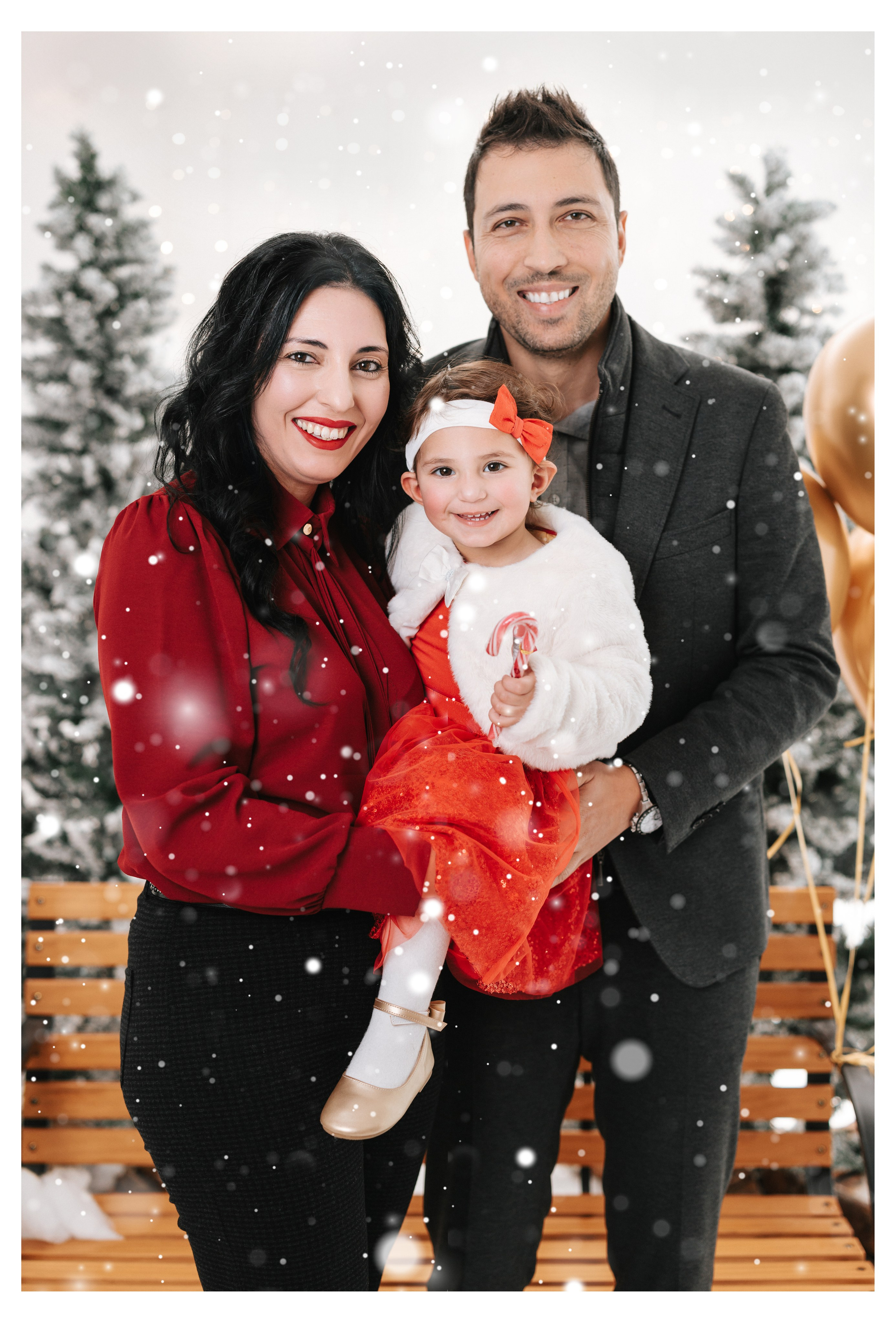 CHRISTMAS SESSIONS. Giannis Ioannou