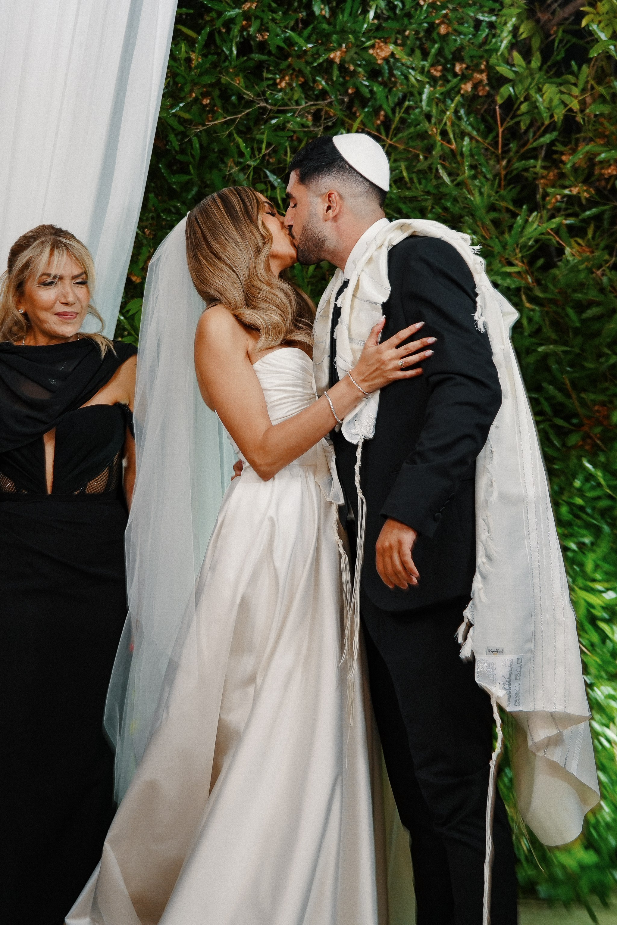 Dana and Idan. Dmitry Gorodetsky Event Photographer