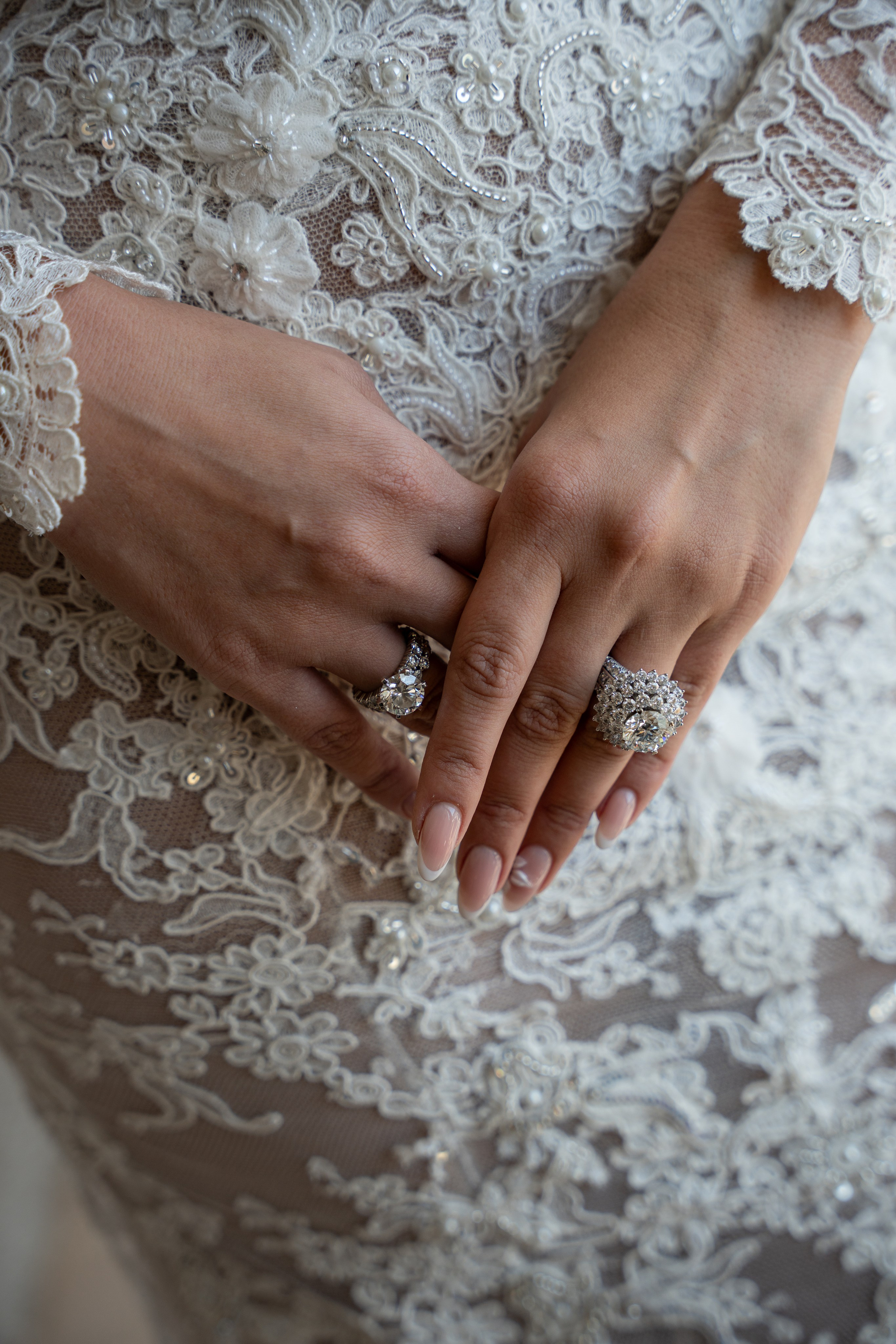 WEDDING. Photo and video production. Editing & retouching services. Training