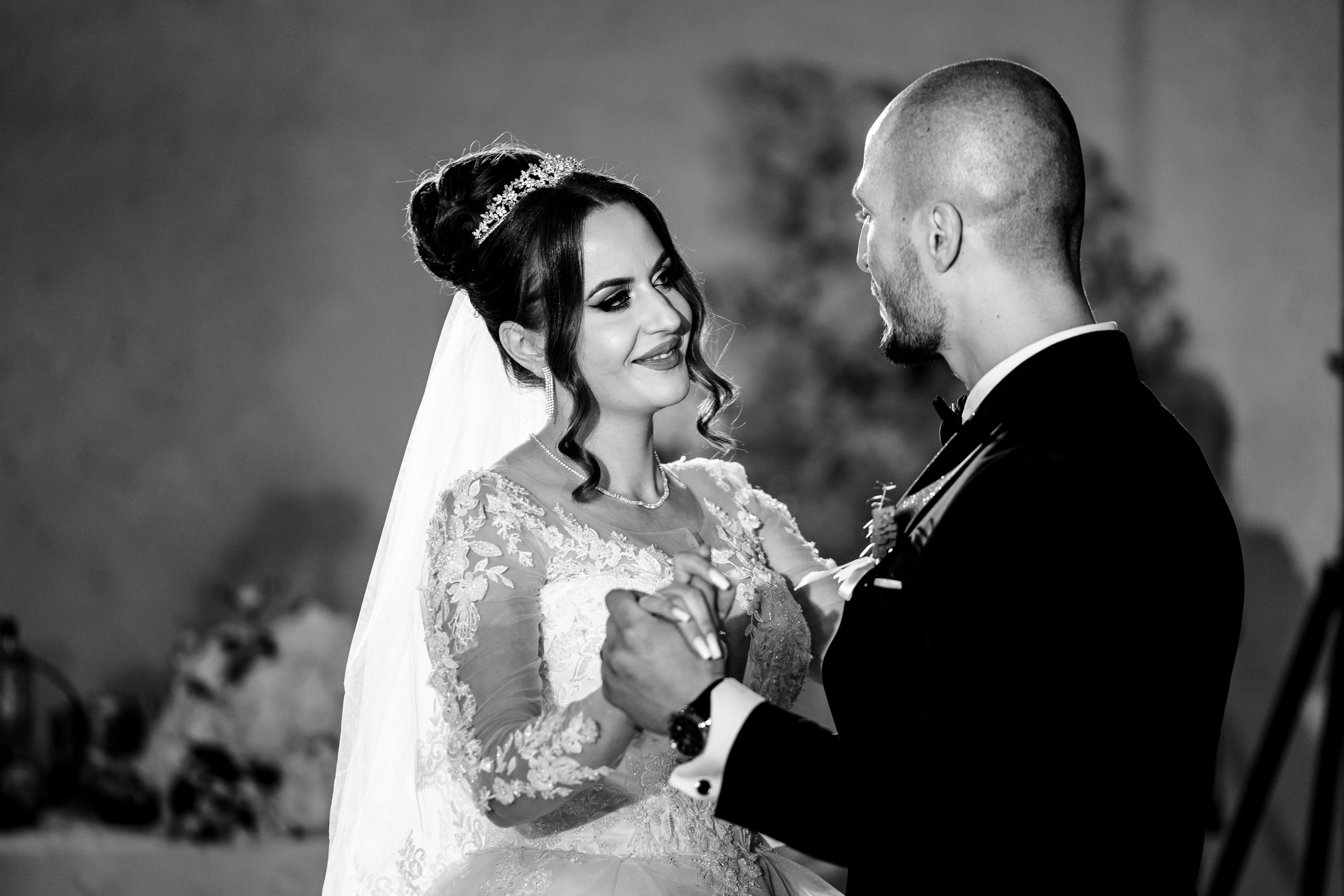 Ionela & Alex. Acasă