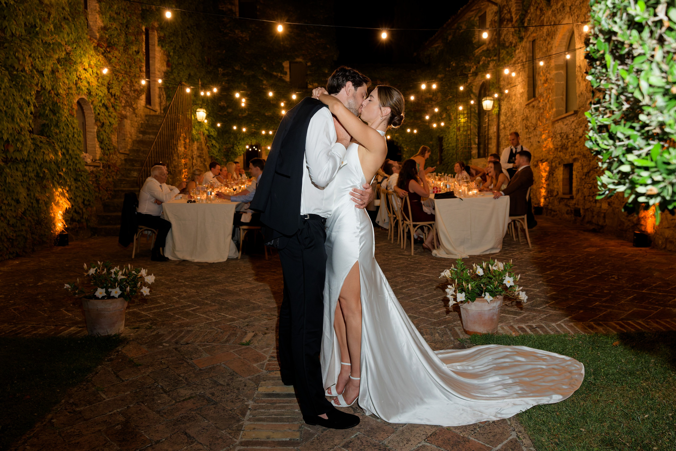 Wedding at Borgo Bastia Creti, Umbria