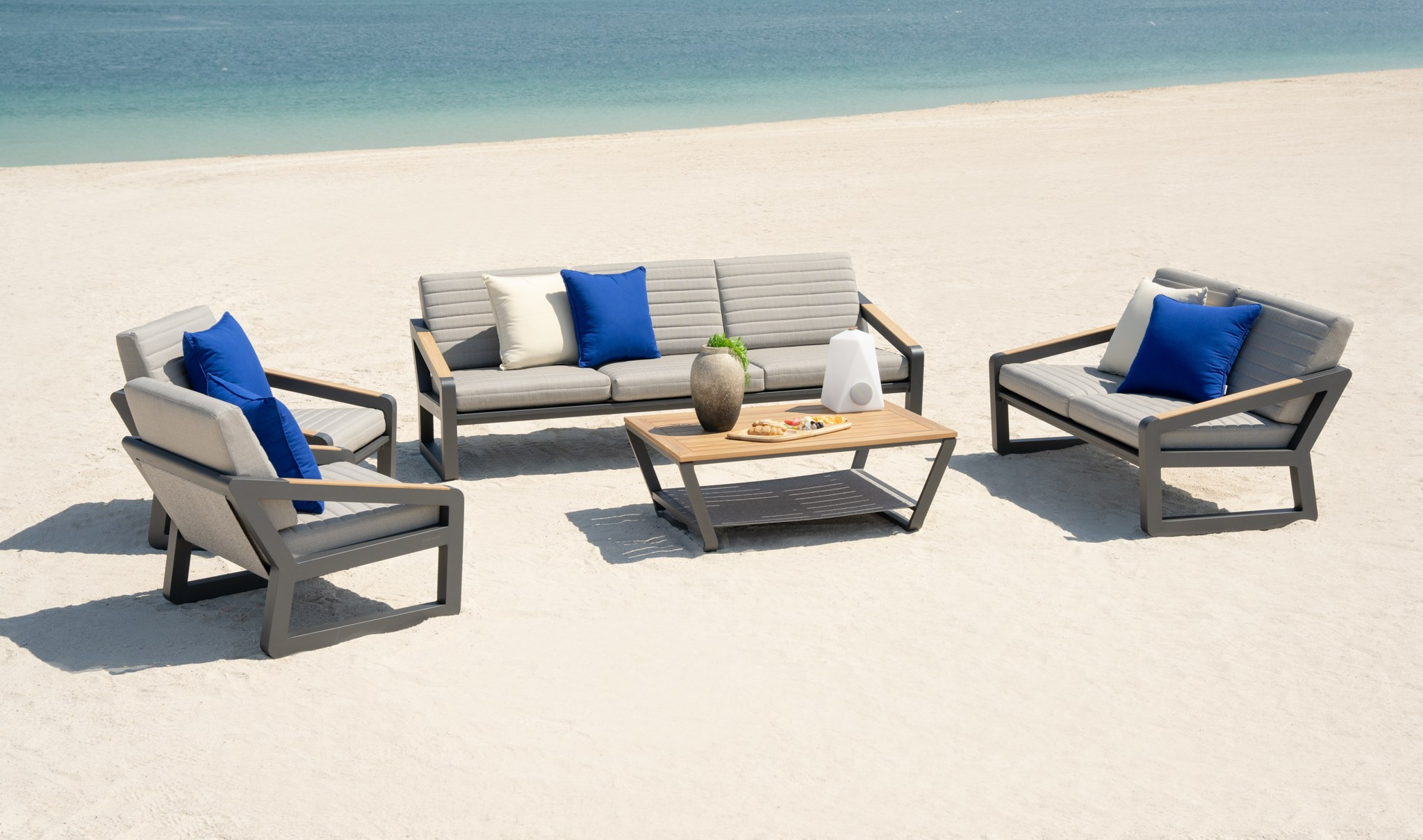 Suncoast Outdoor Furniture | Secret Beach | set 2. Zakhar Leshkov Photo