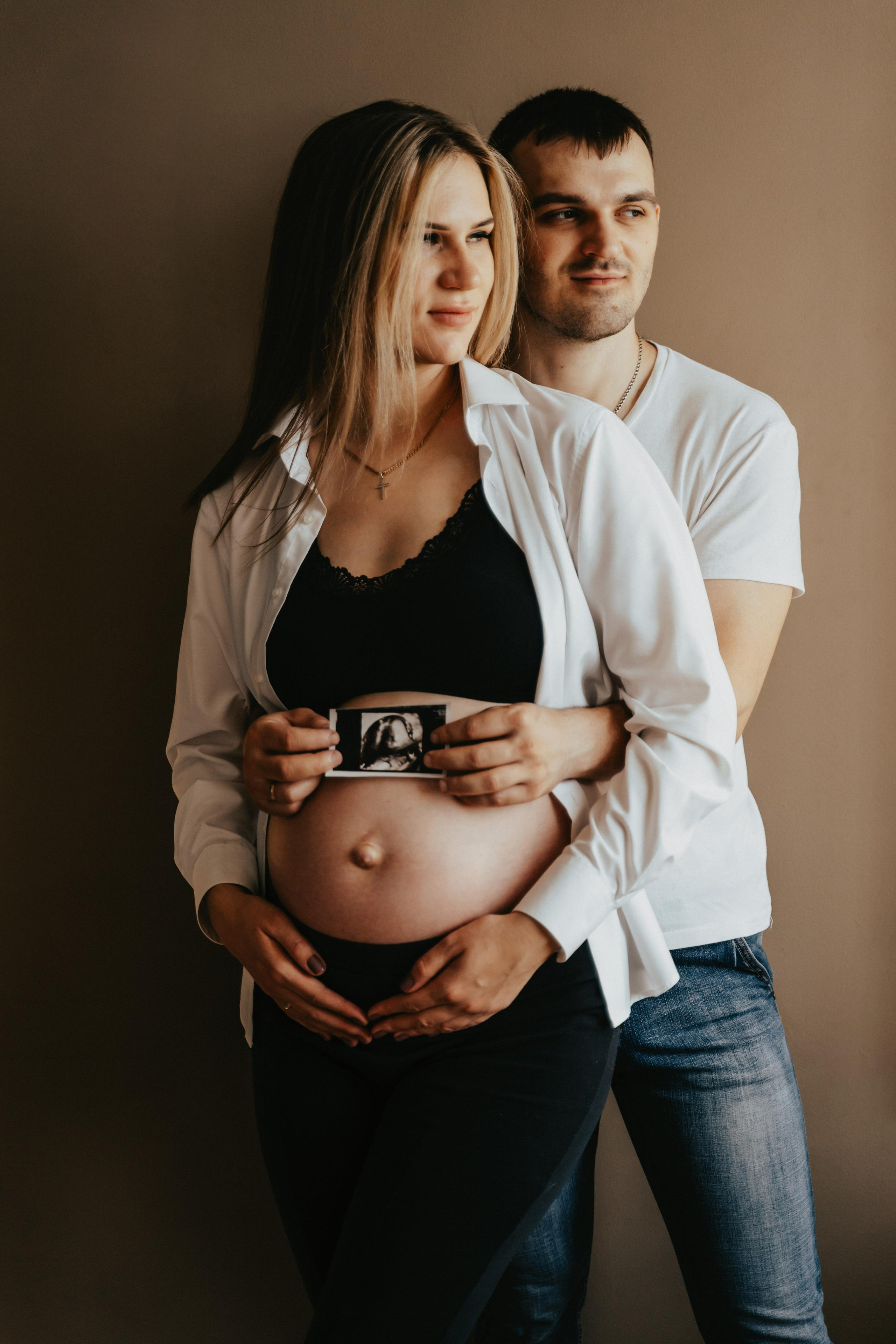 Pregnancy photo session. Wedding family photographer and videographer California San Francisco Bay Area