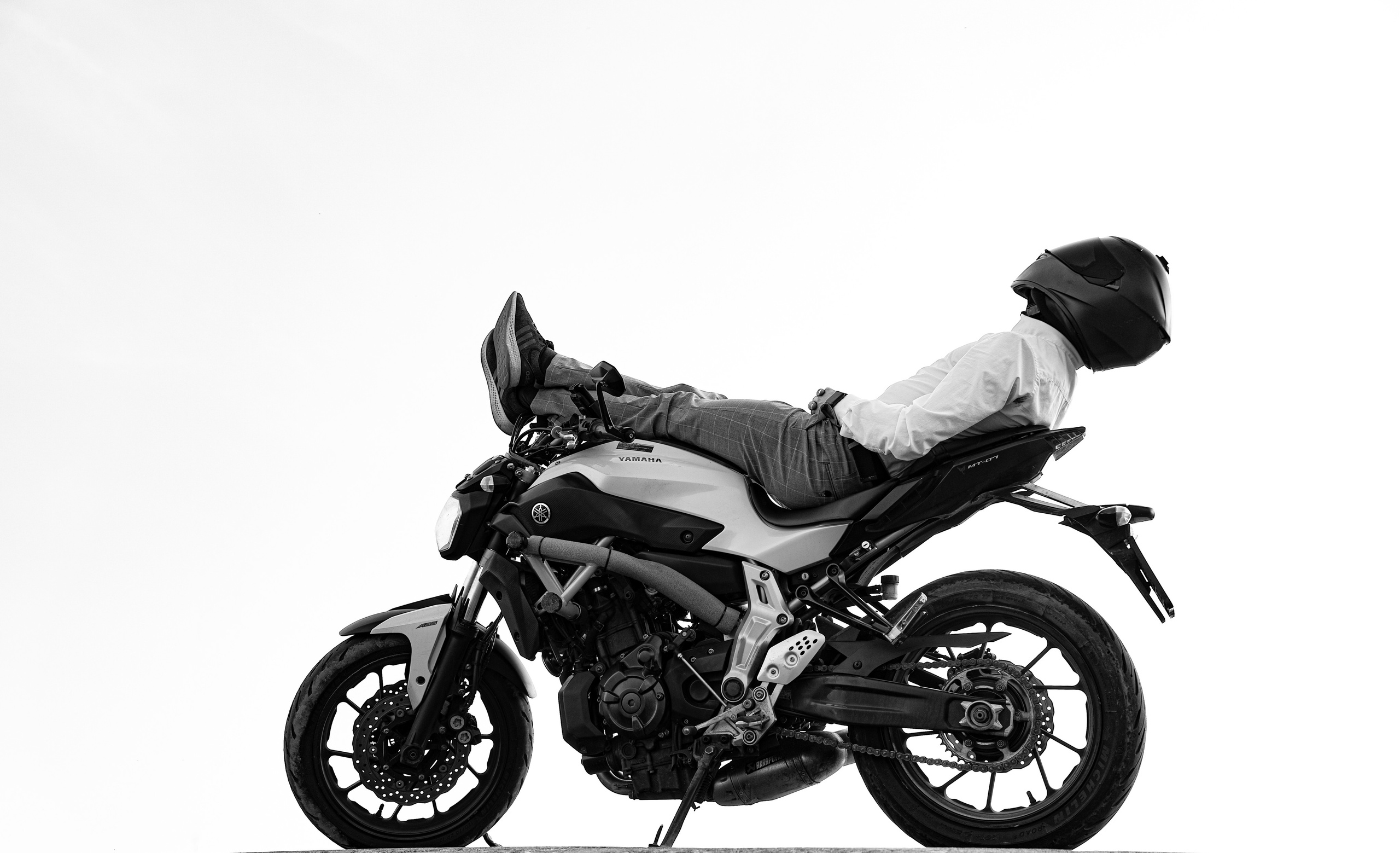 Motors. Valokuvaaja Neoshi Production Yana Shishkovskaya Helsinki