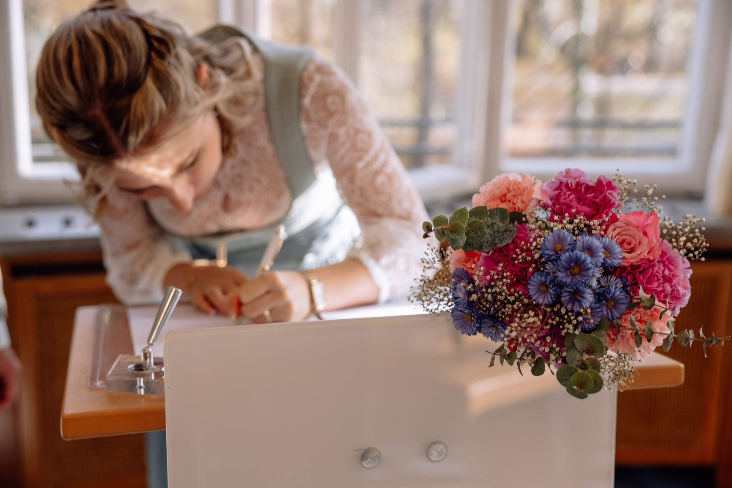 Herbsthochzeit im Standesamt Schwabing. Hochzeitsfotograf München Taufe Familienfotograf Tanja Mauke