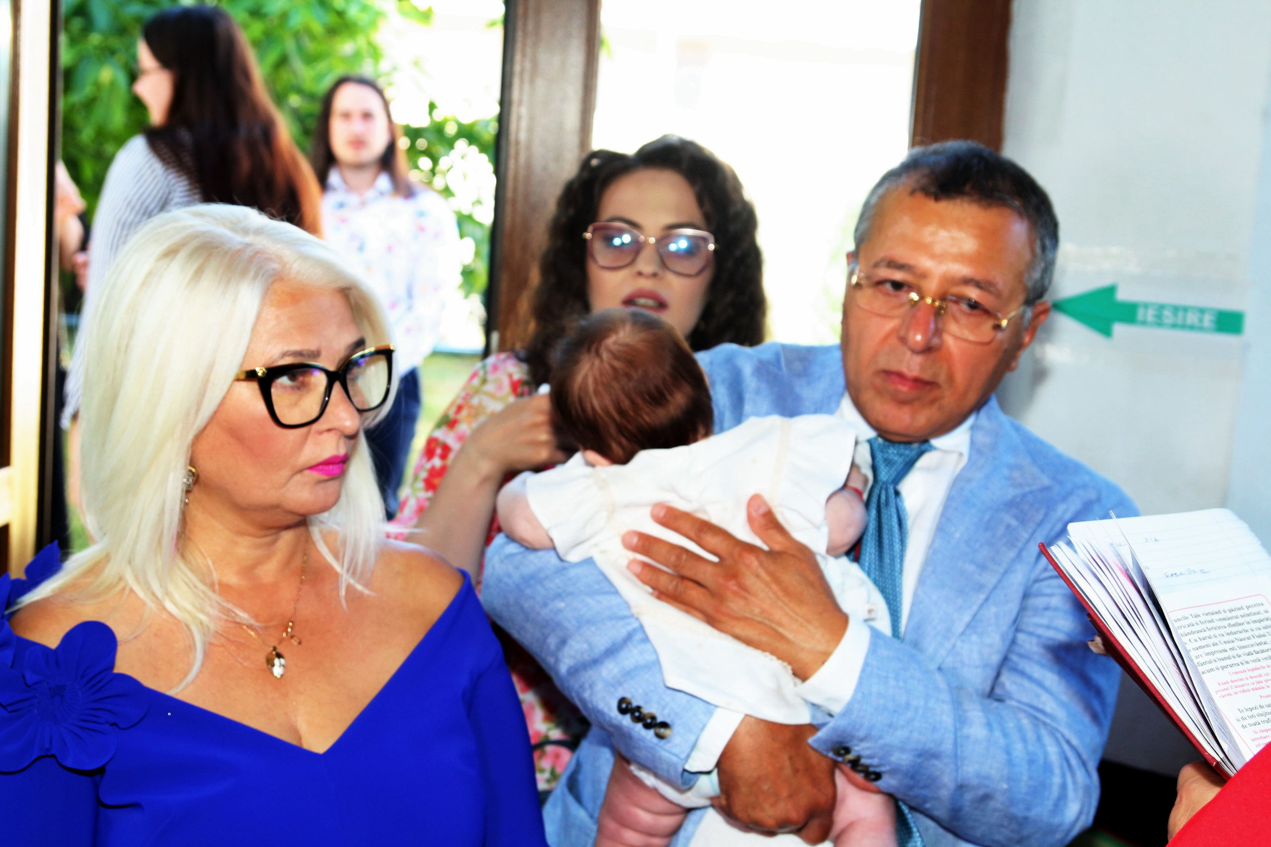 BYZO MEDIA. PETRU BYZO - family and children photographer in ROMANIA